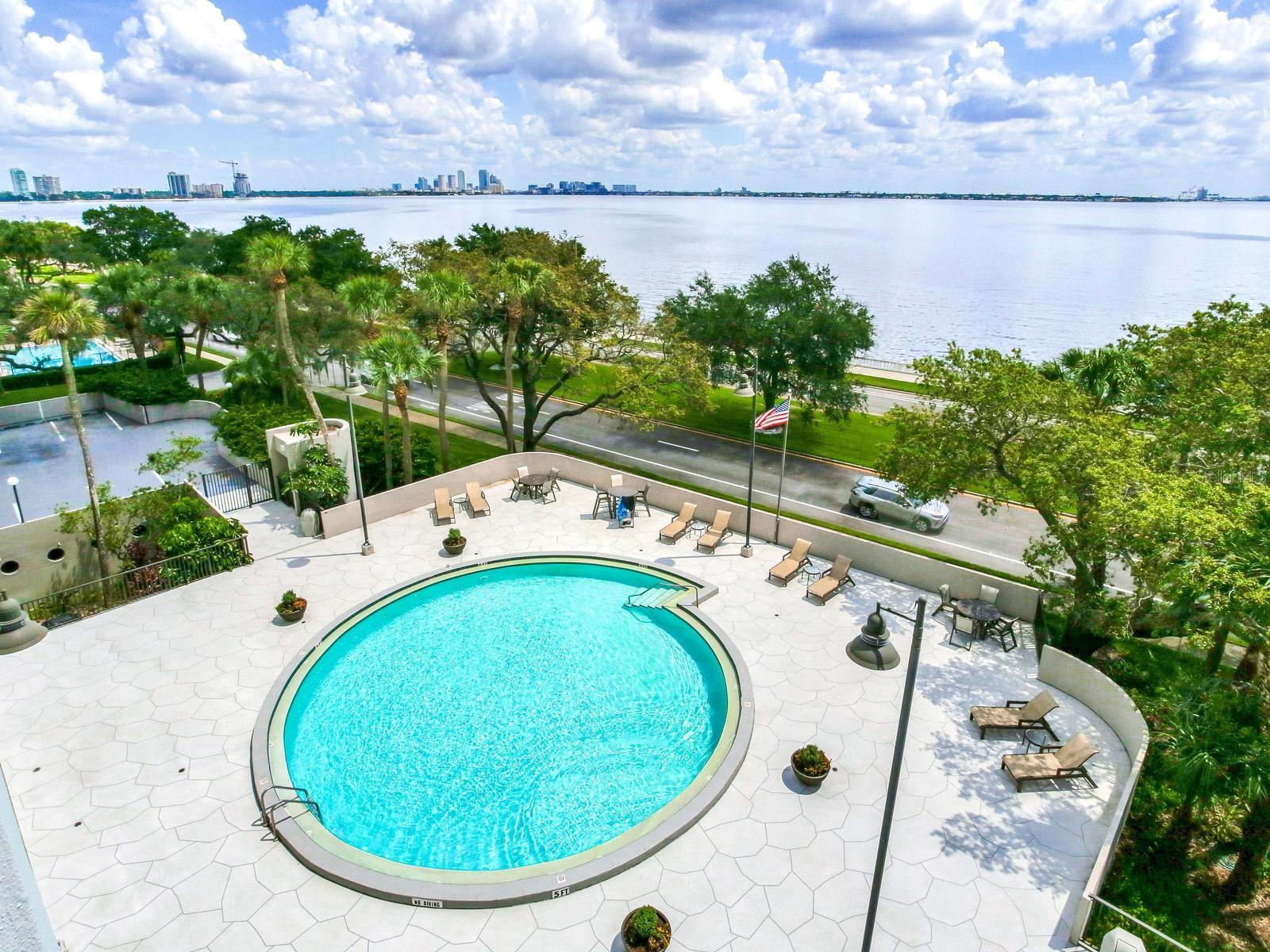 THE PINNACLE APTS A CONDO - Residential