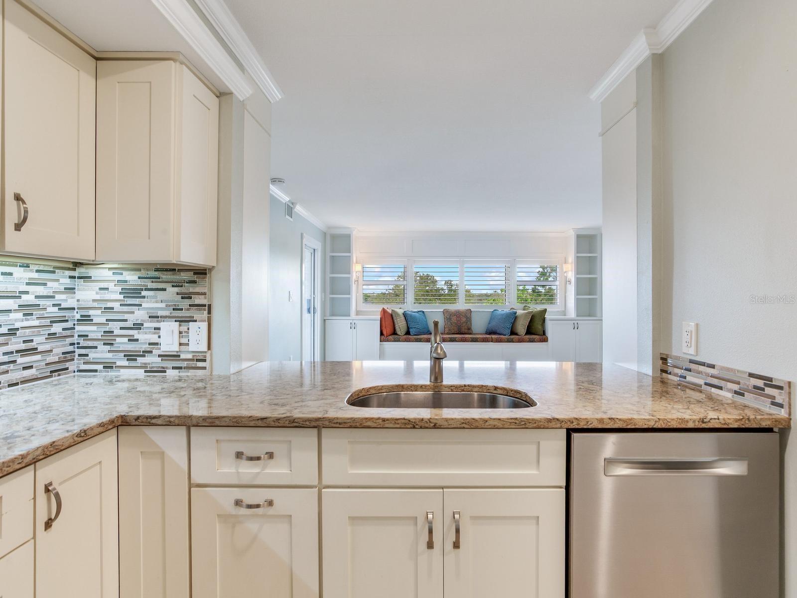 THE PINNACLE APTS A CONDO - Residential