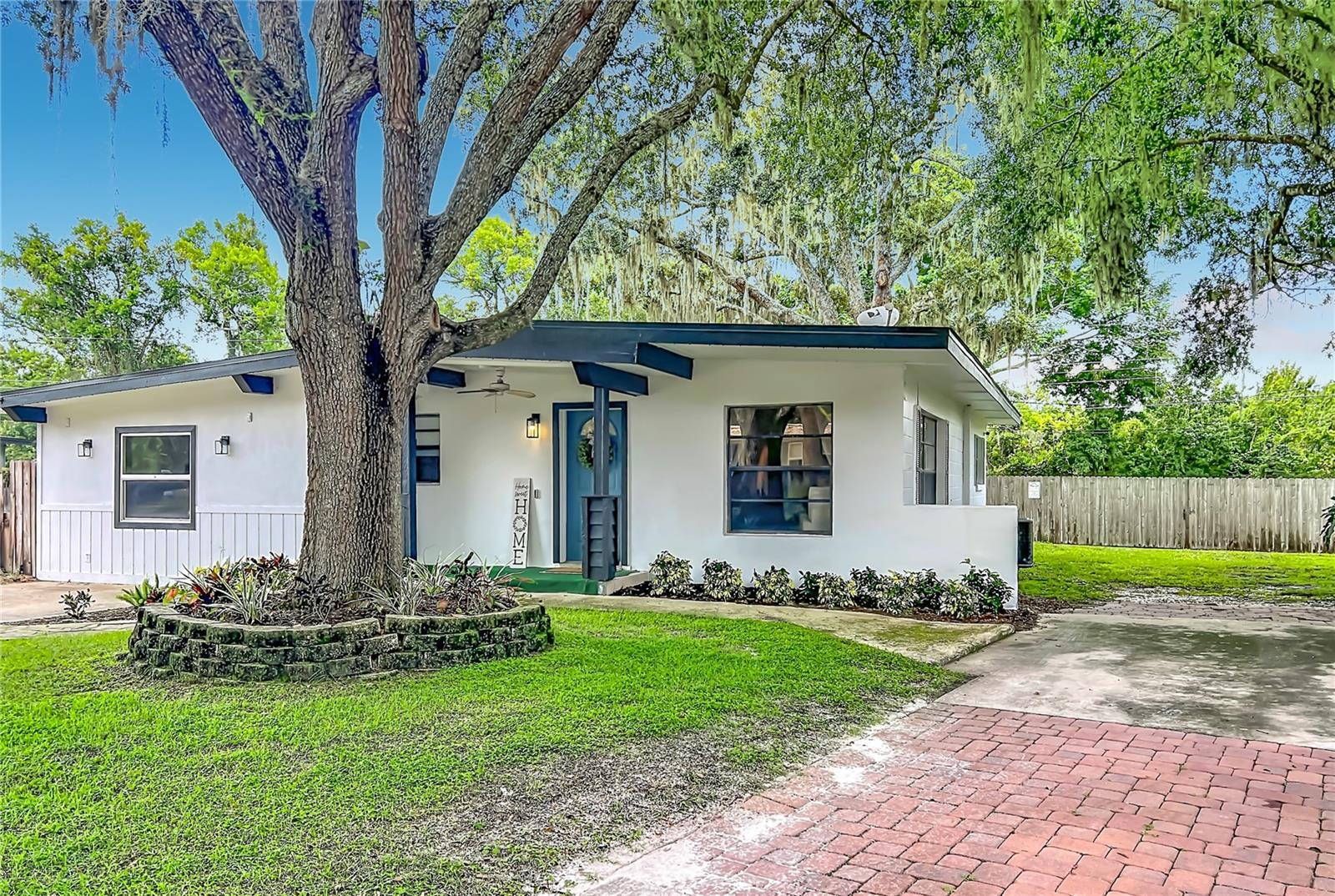 SUNLAND ESTATES - Residential