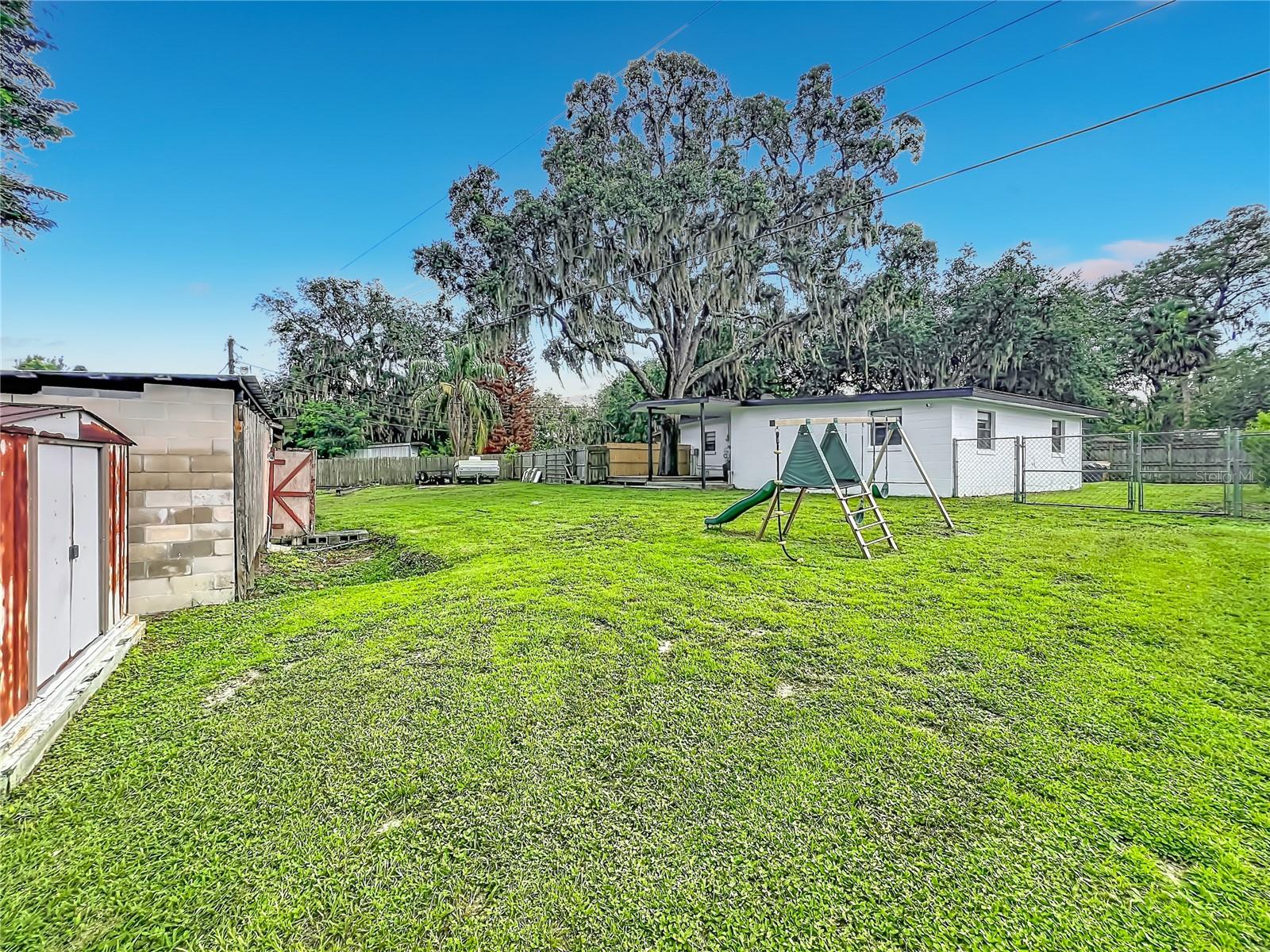 SUNLAND ESTATES - Residential