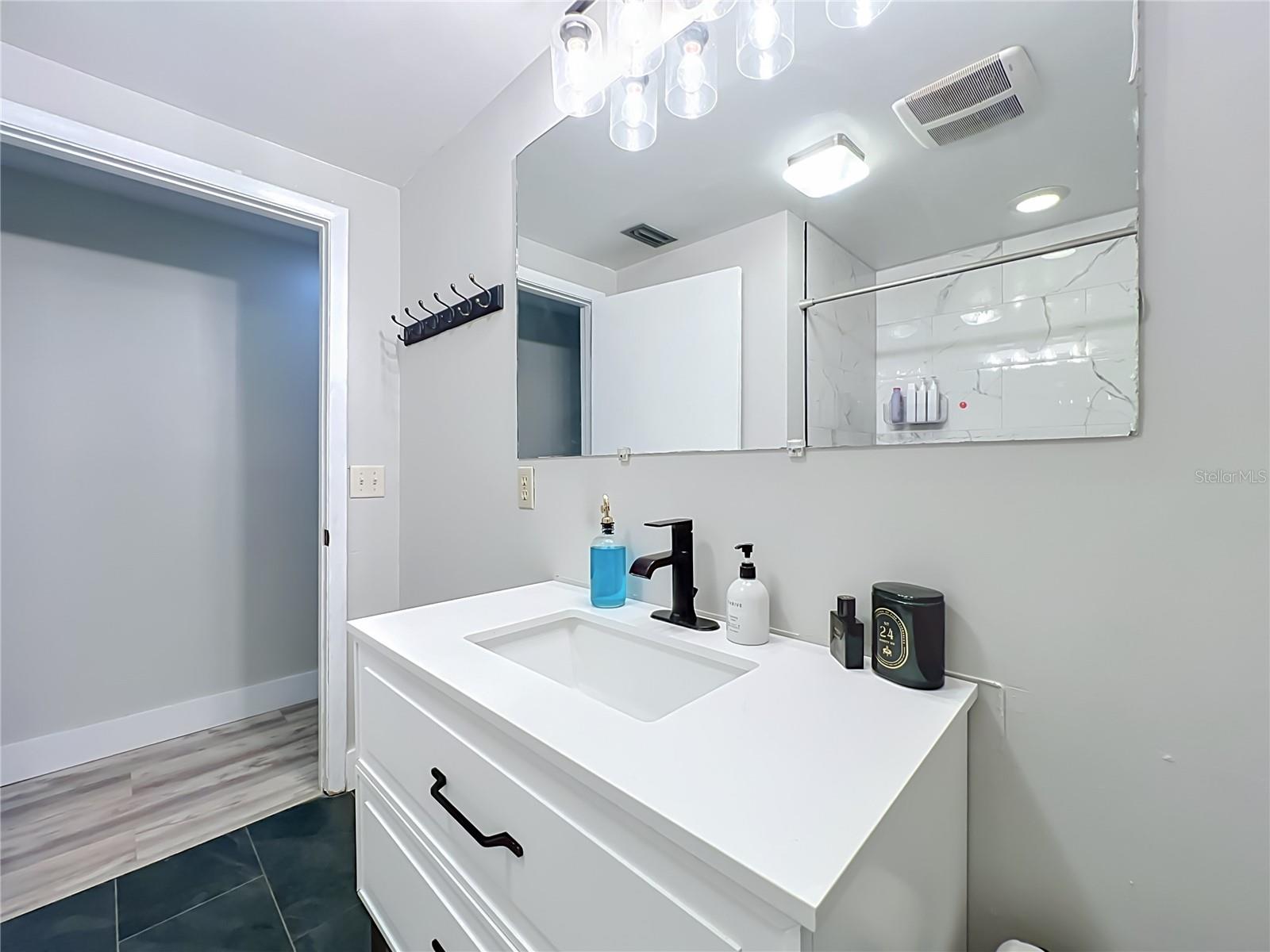 SUNLAND ESTATES - Residential