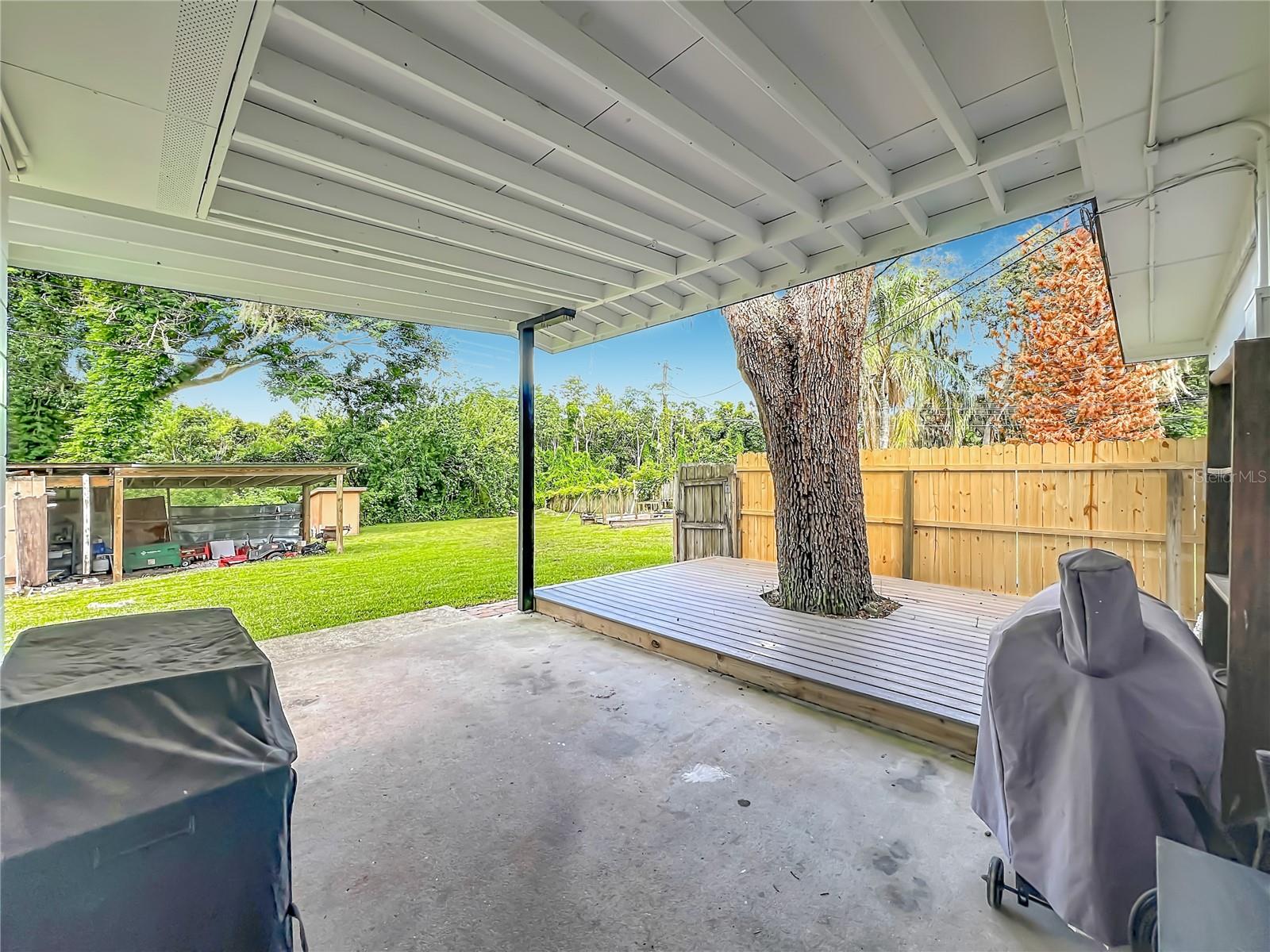 SUNLAND ESTATES - Residential