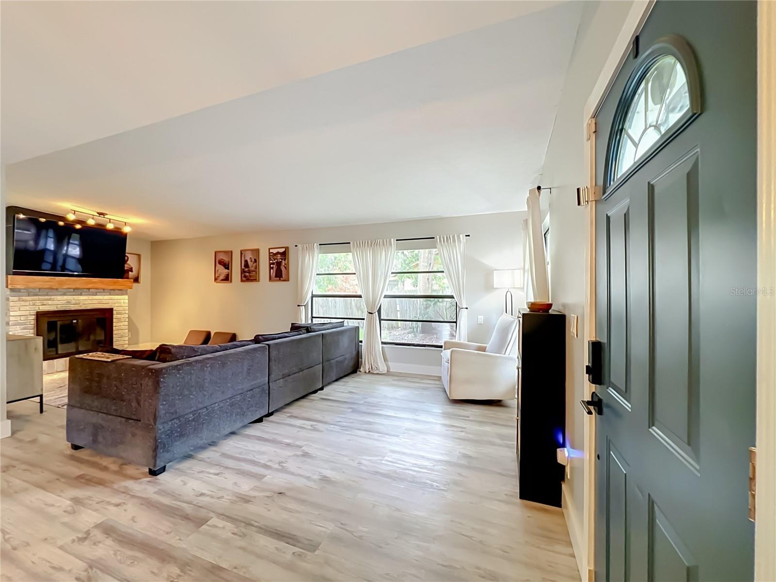 SUNLAND ESTATES - Residential