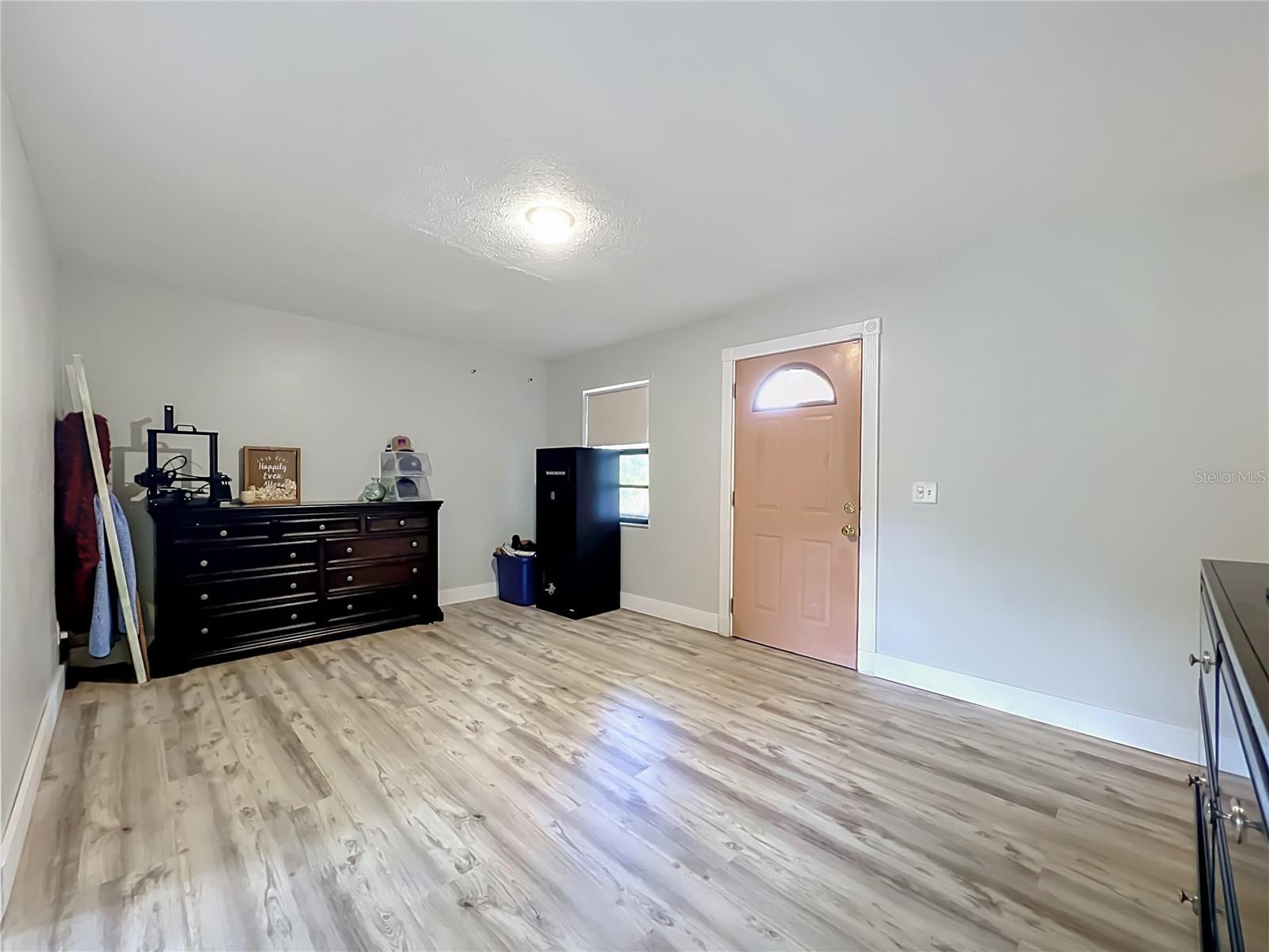 SUNLAND ESTATES - Residential