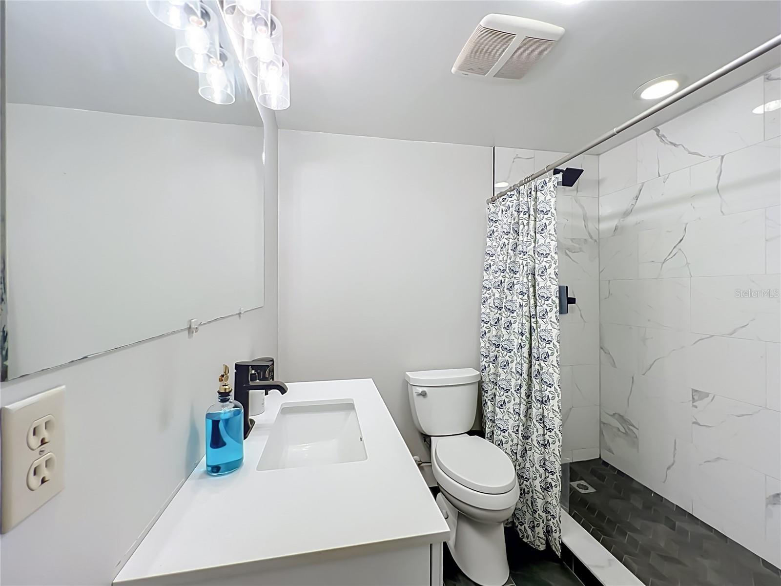 SUNLAND ESTATES - Residential
