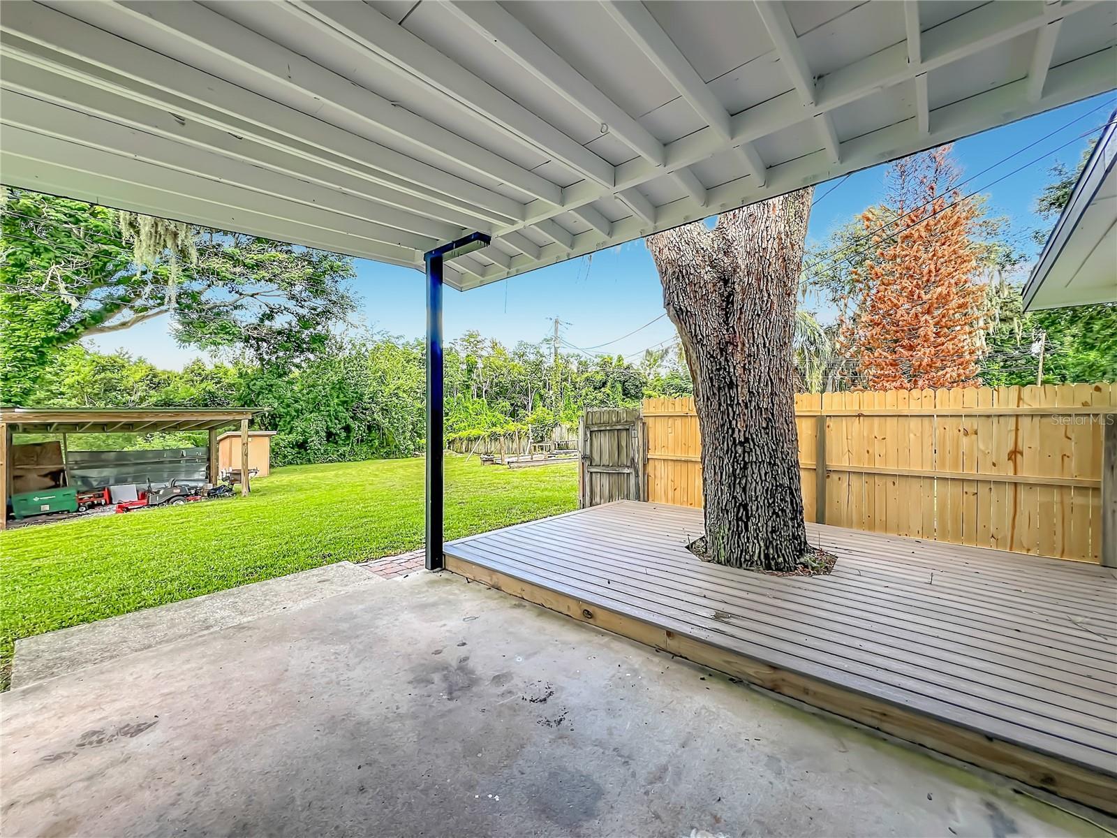 SUNLAND ESTATES - Residential