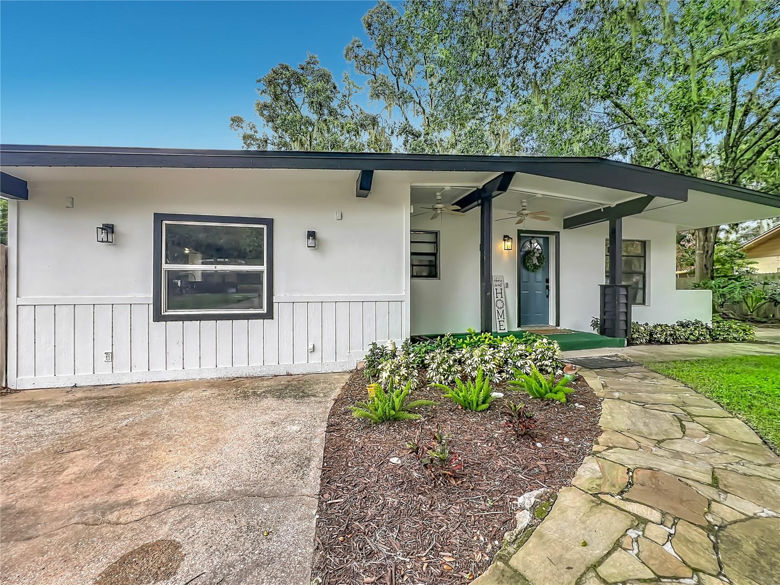 SUNLAND ESTATES - Residential
