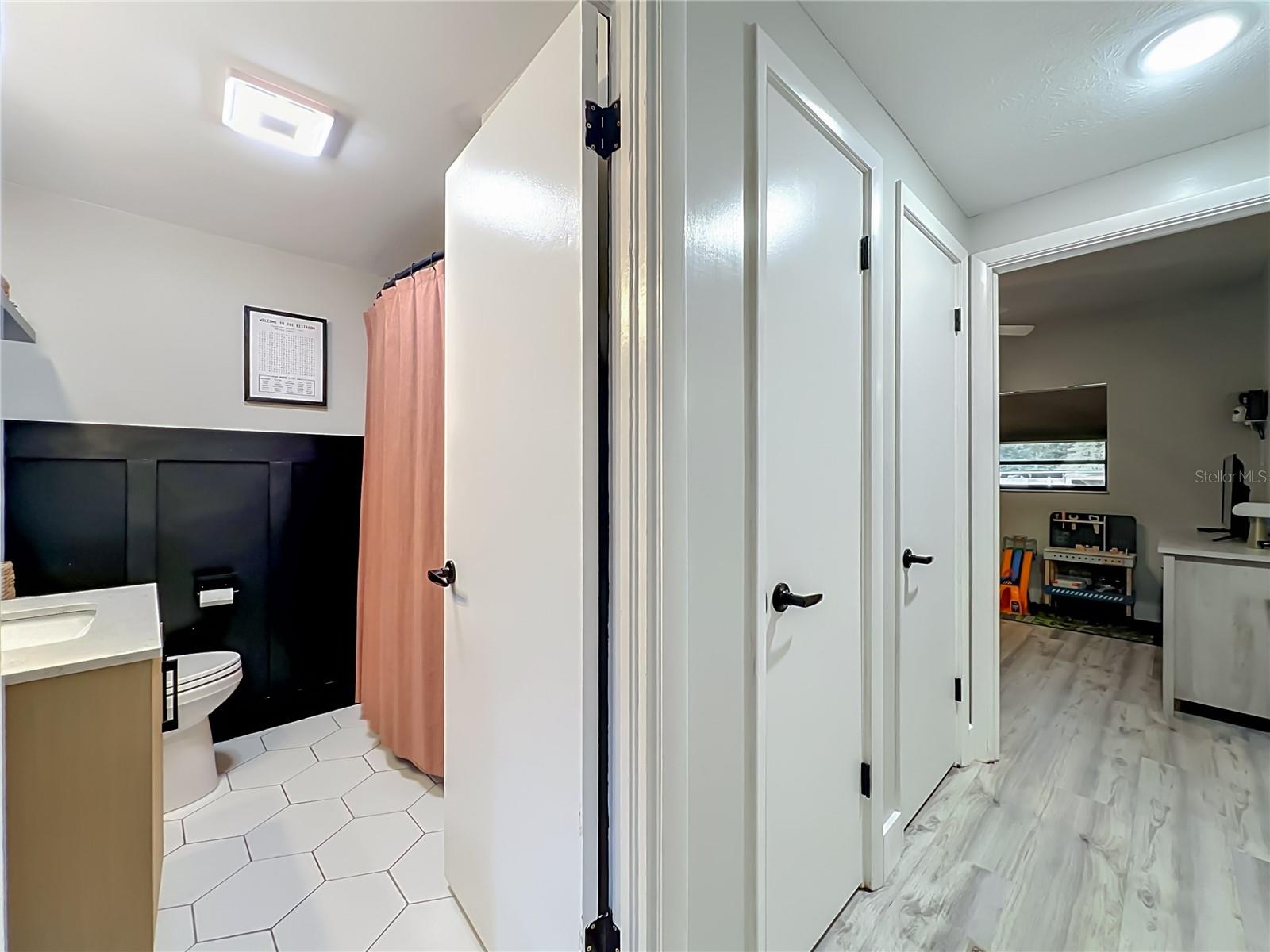 SUNLAND ESTATES - Residential