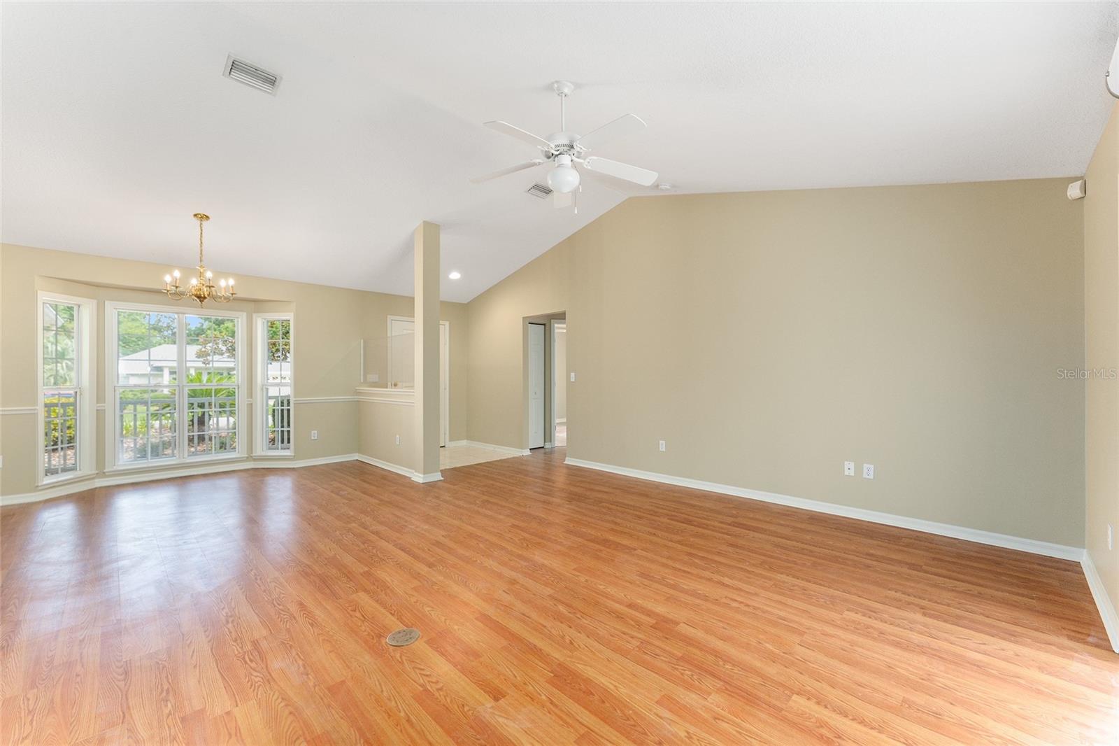 MENTONE CLUSTER PH 6 - Residential