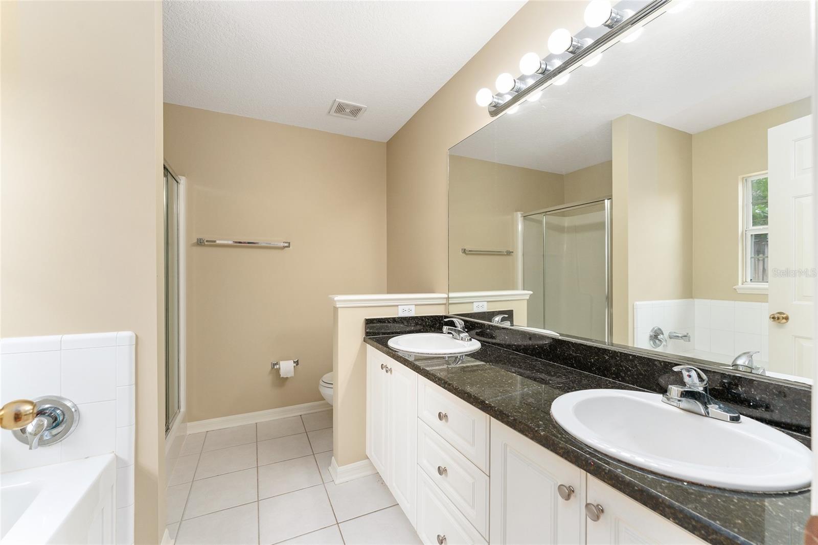 MENTONE CLUSTER PH 6 - Residential