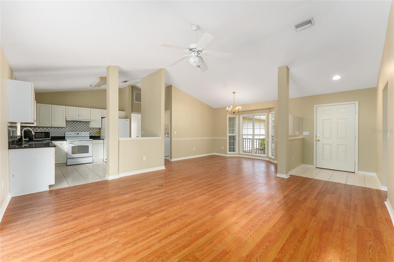 MENTONE CLUSTER PH 6 - Residential