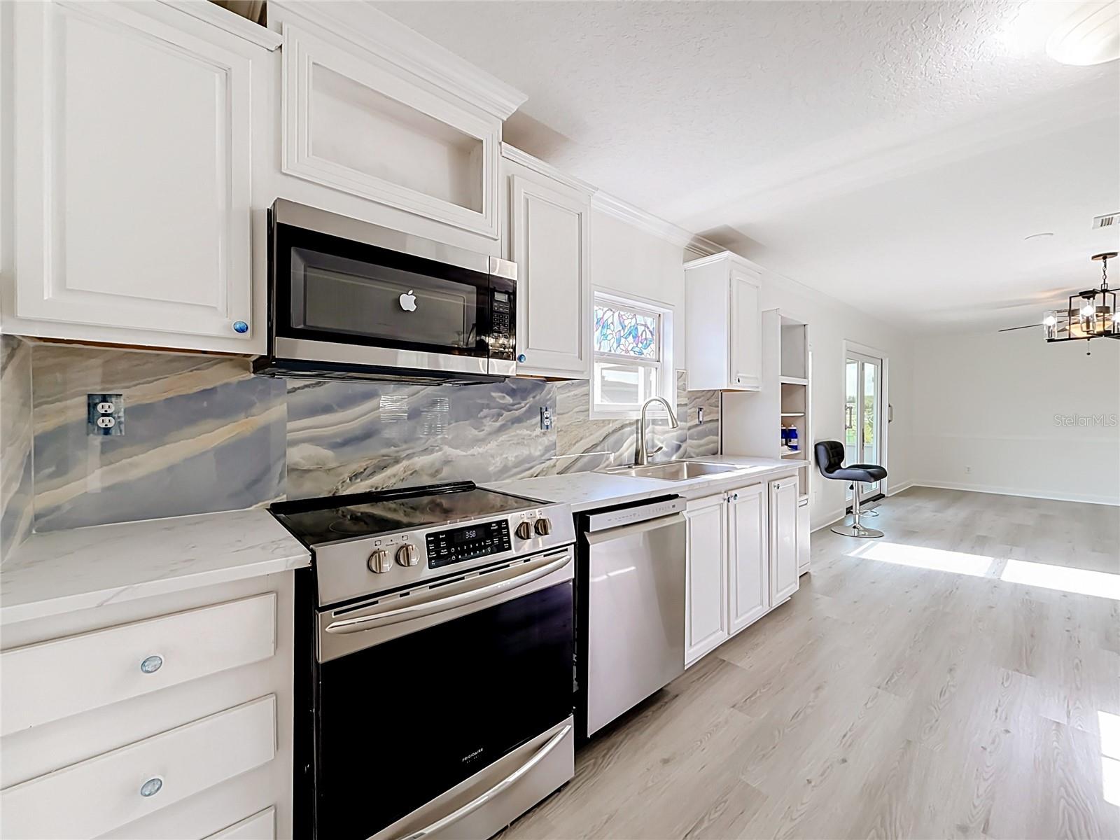 ASTATULA MEADOWS SUB - Residential