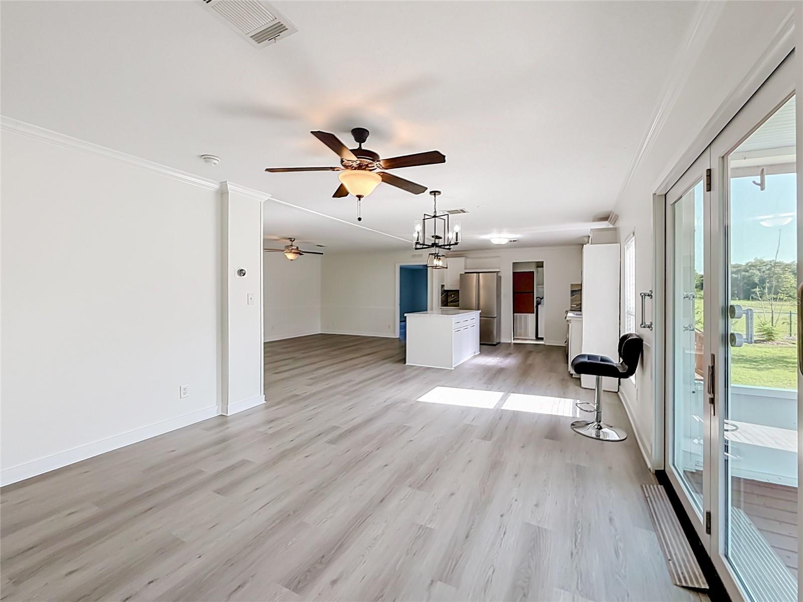 ASTATULA MEADOWS SUB - Residential