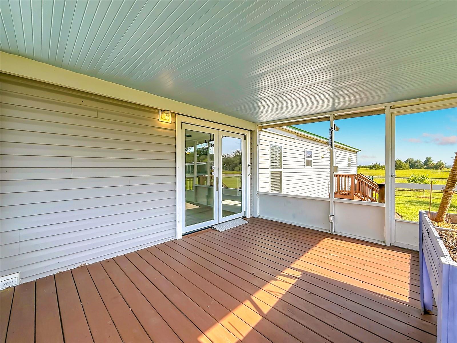 ASTATULA MEADOWS SUB - Residential