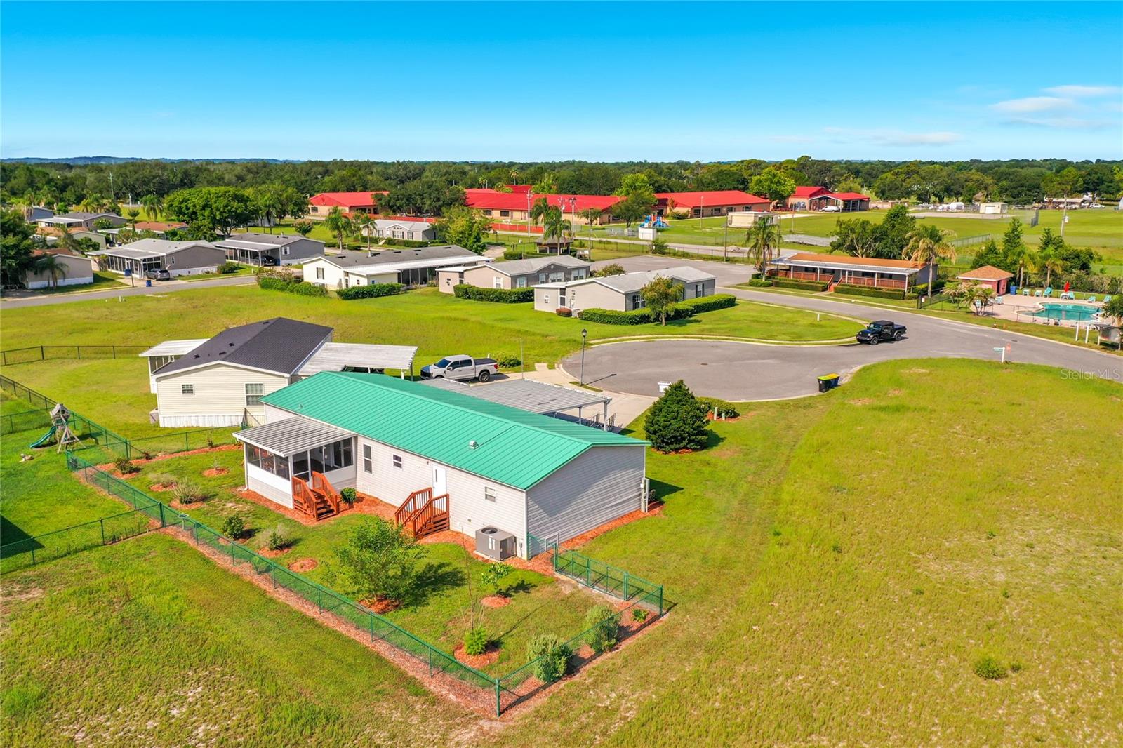 ASTATULA MEADOWS SUB - Residential