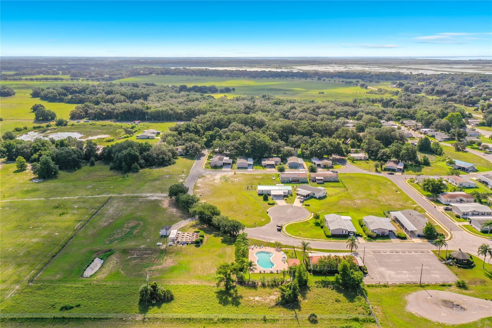 ASTATULA MEADOWS SUB - Residential