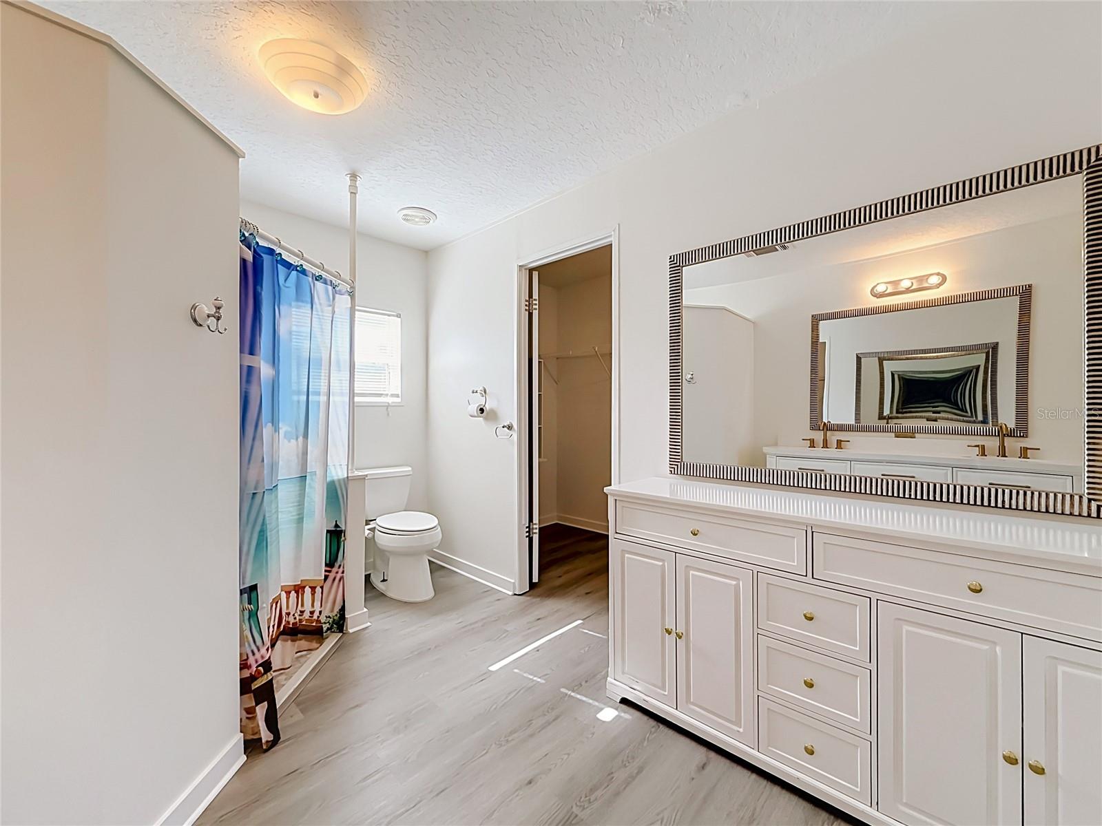 ASTATULA MEADOWS SUB - Residential