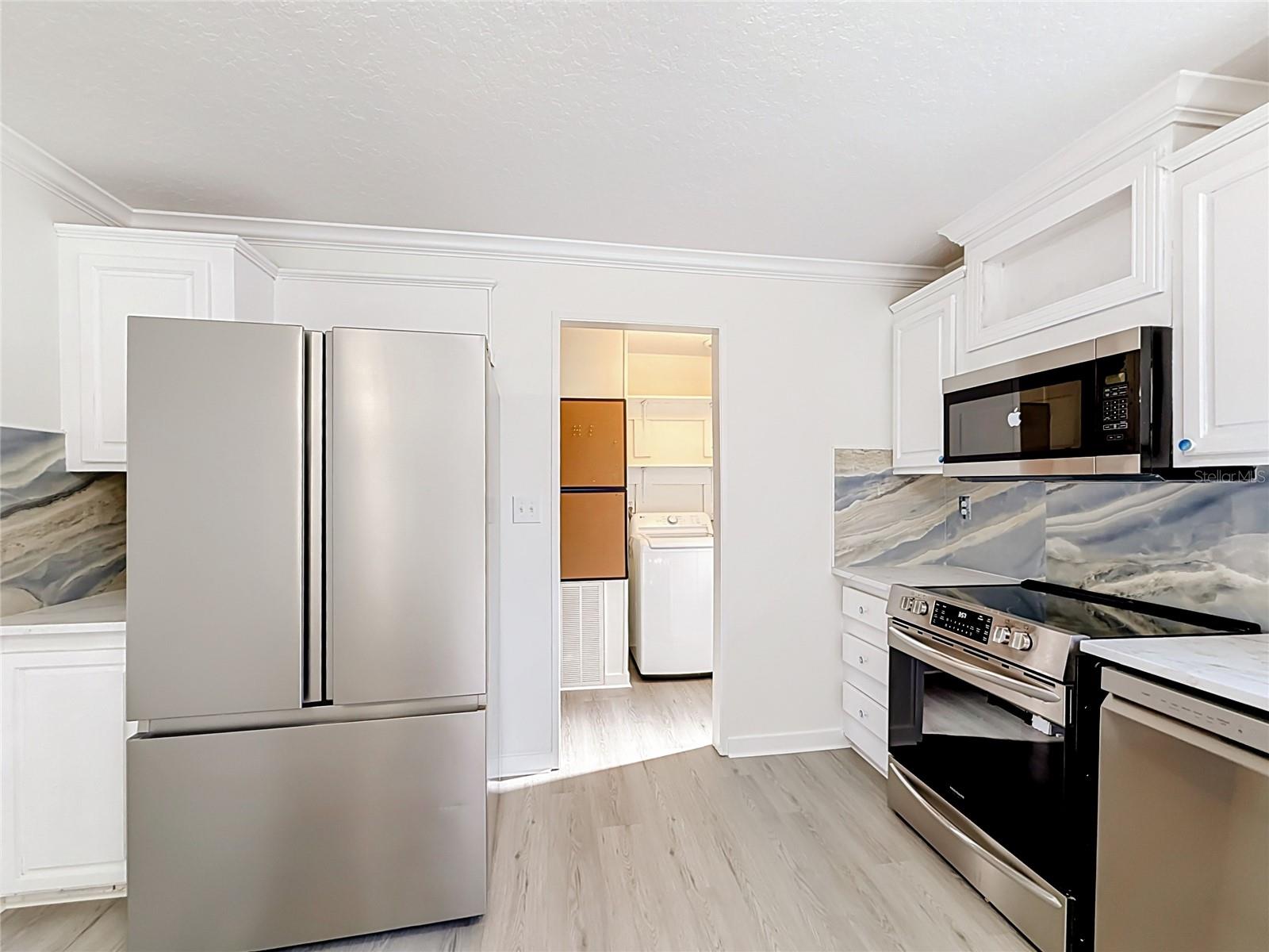 ASTATULA MEADOWS SUB - Residential