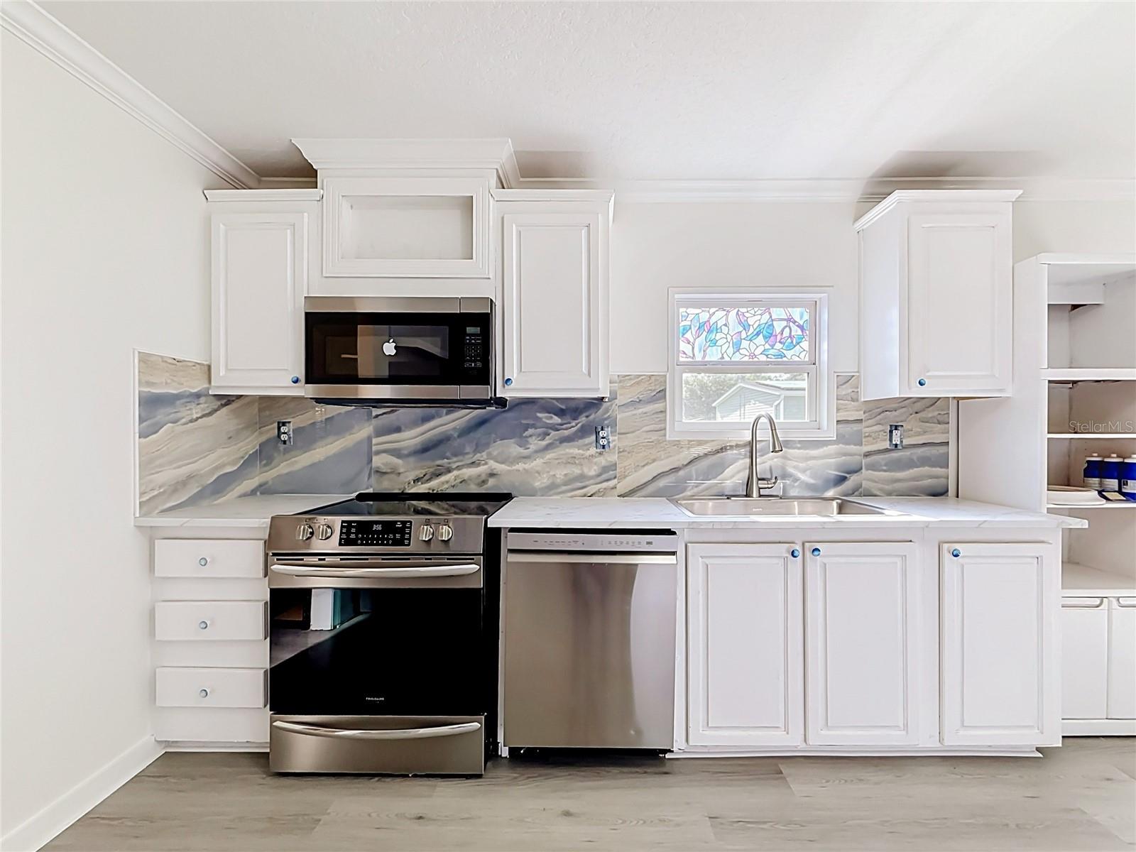 ASTATULA MEADOWS SUB - Residential