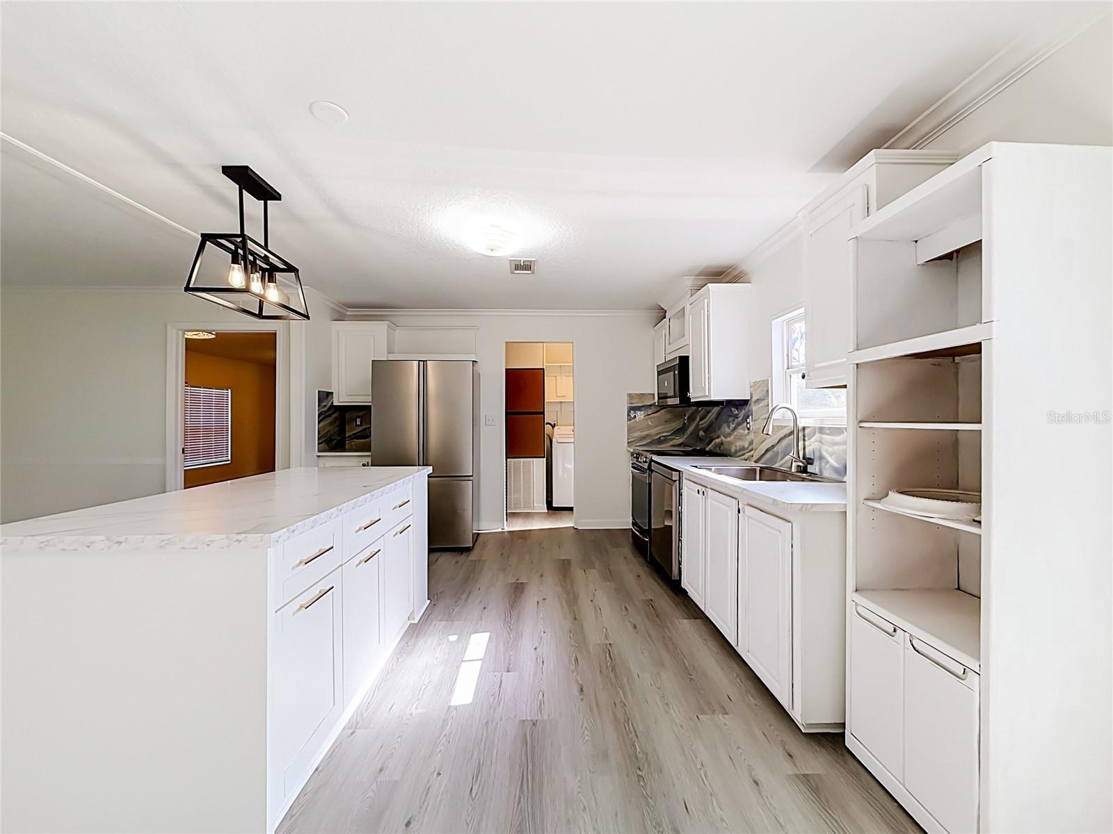 ASTATULA MEADOWS SUB - Residential