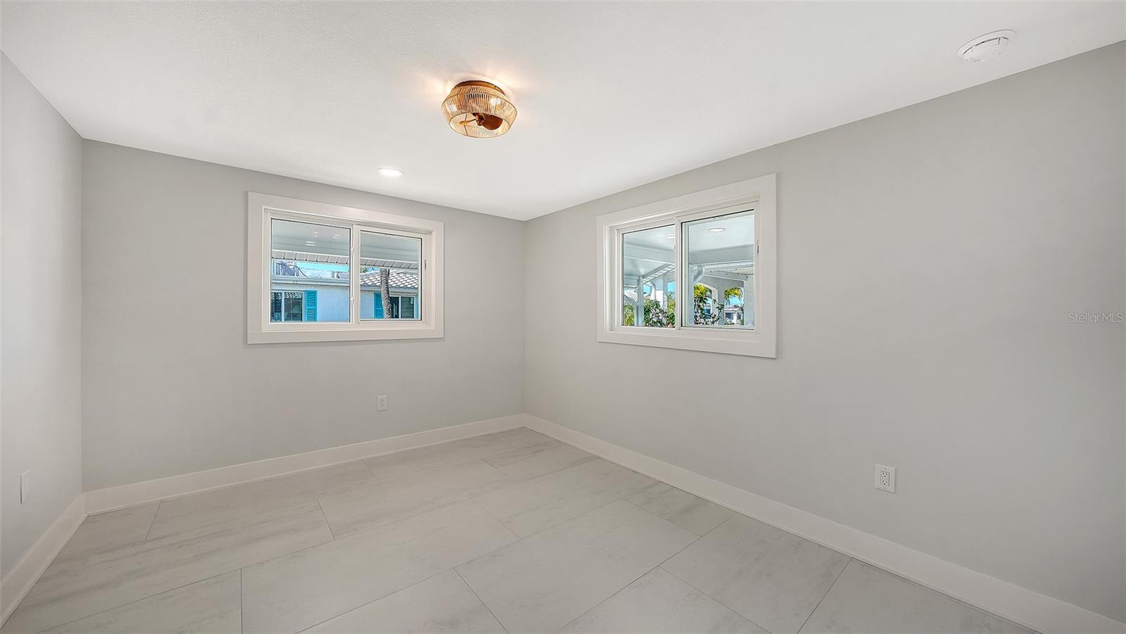 SPANISH MAIN YACHT CLUB CONDO - Residential