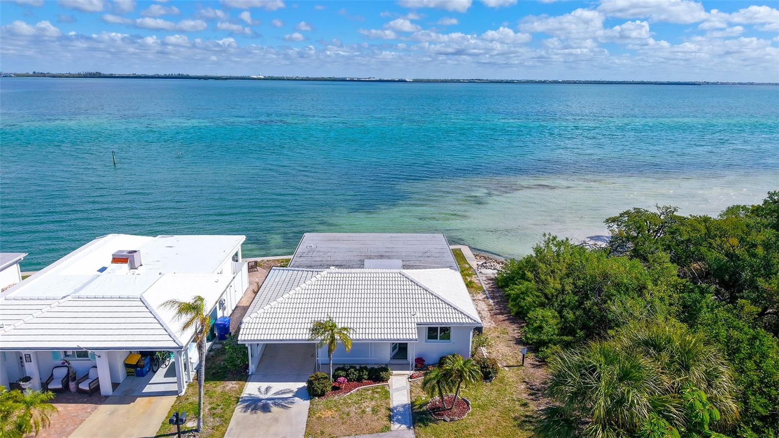 SPANISH MAIN YACHT CLUB CONDO - Residential