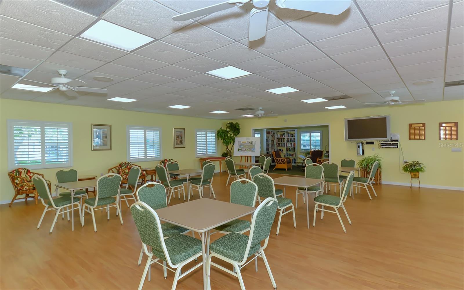 SPANISH MAIN YACHT CLUB CONDO - Residential