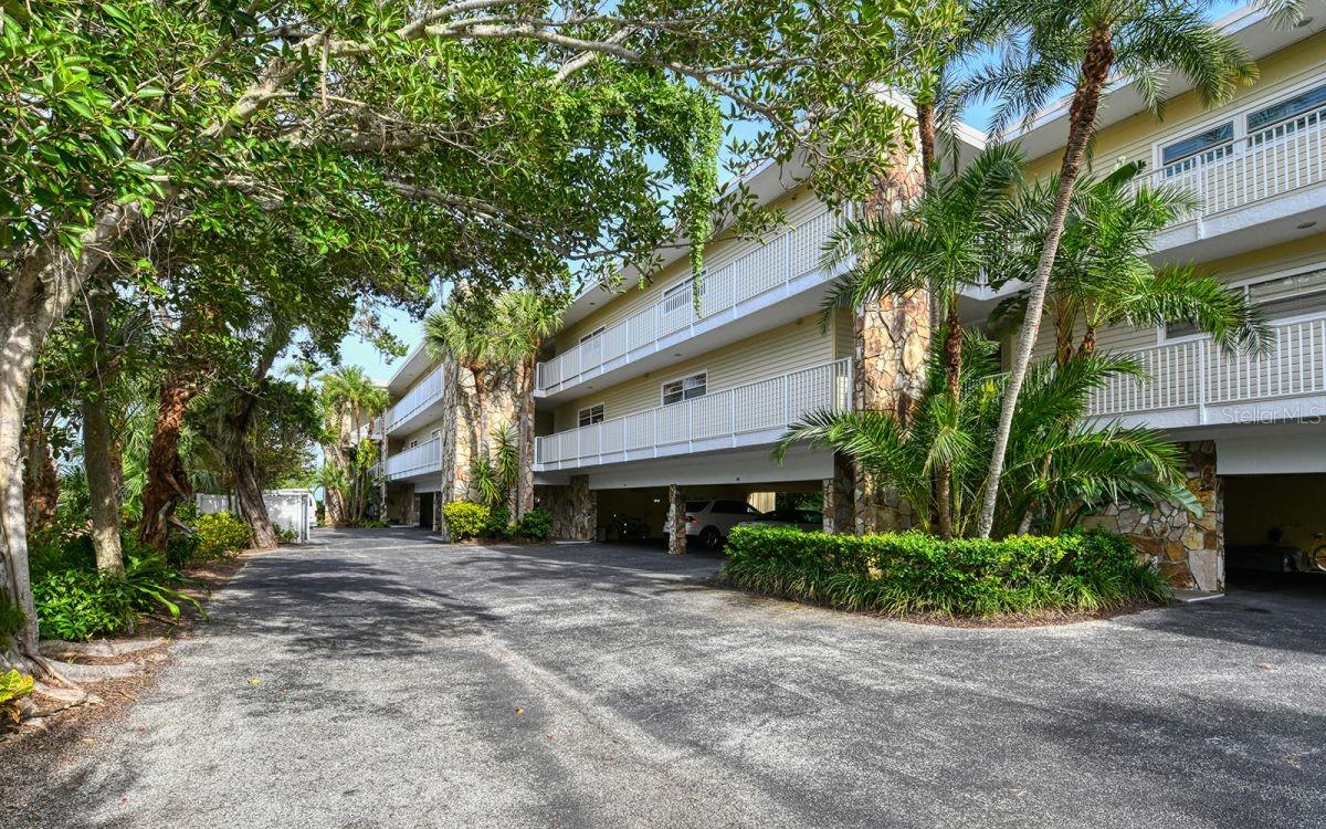 LONGBOAT LANDING - Residential