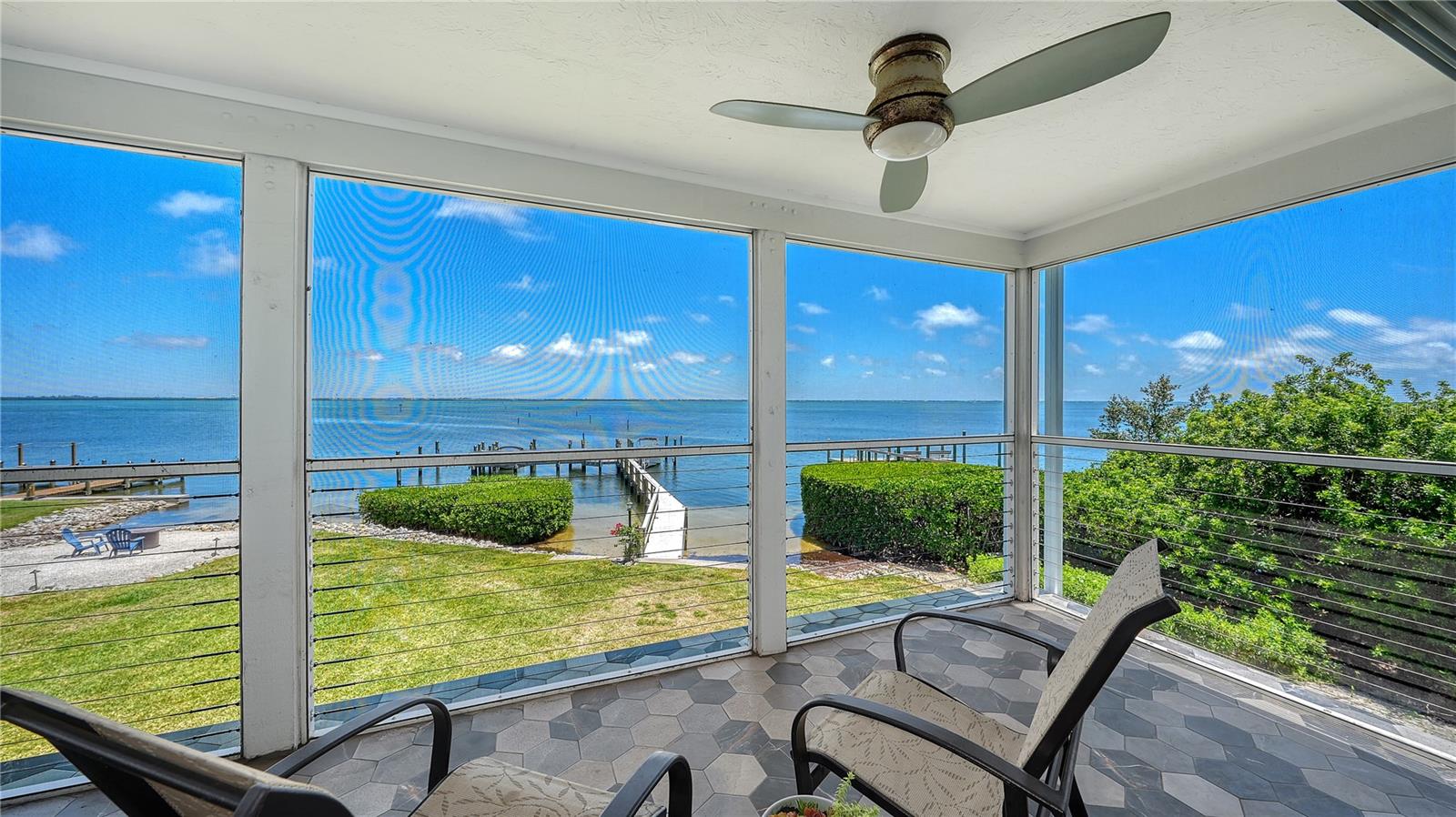 LONGBOAT LANDING - Residential