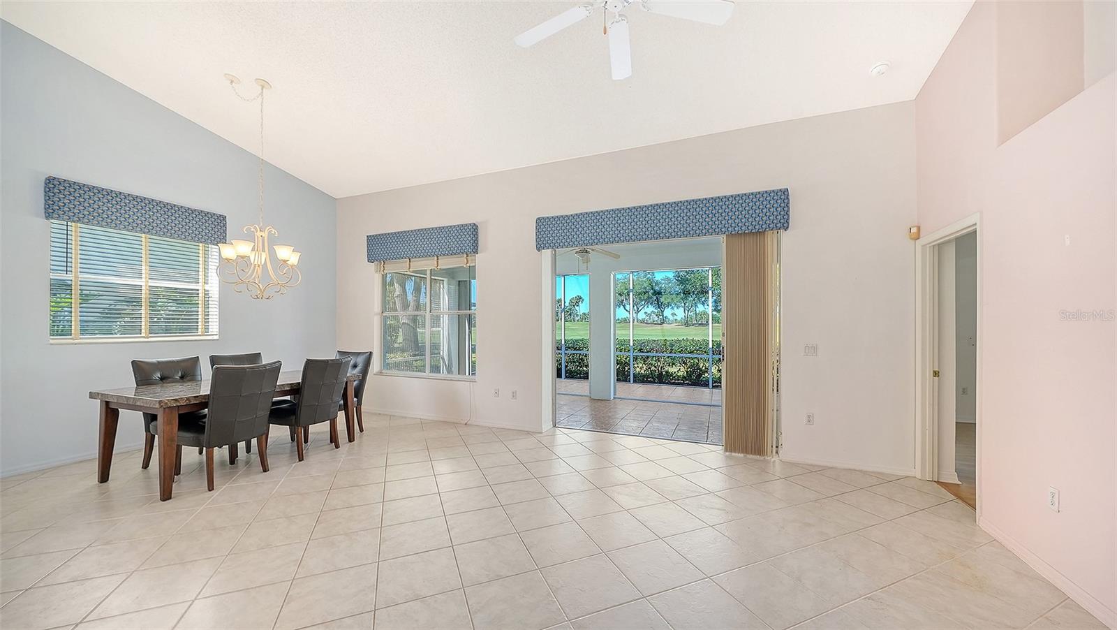 STONEYBROOK GOLF & COUNTRY CLUB - Residential