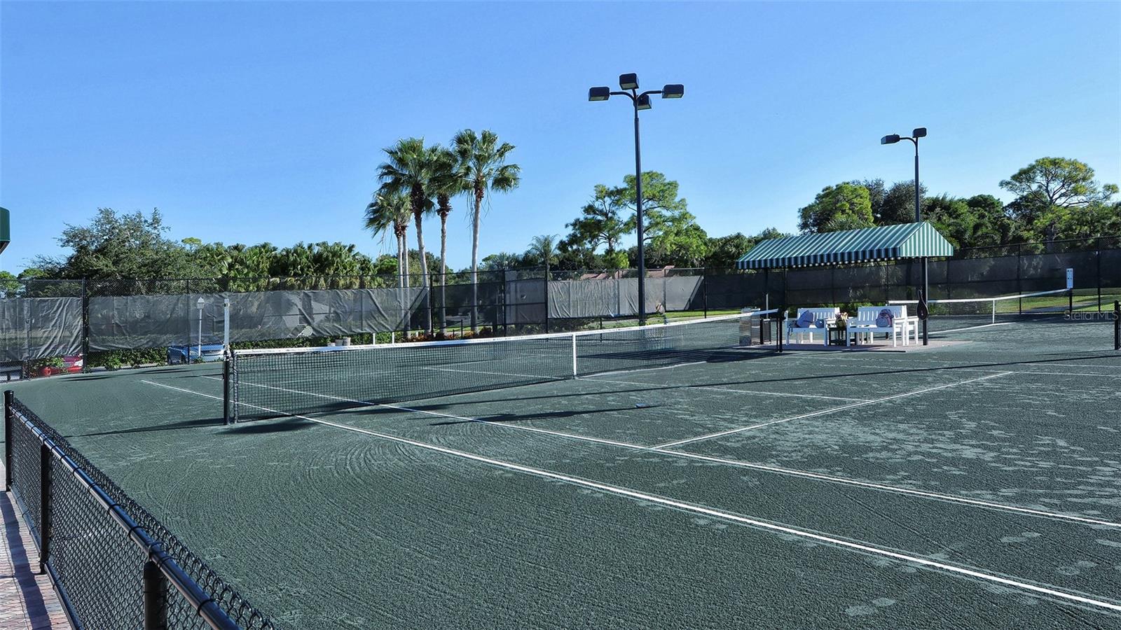 STONEYBROOK GOLF & COUNTRY CLUB - Residential