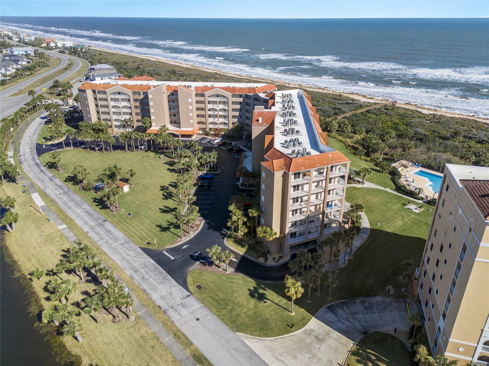SURF CLUB BLDG I - Residential