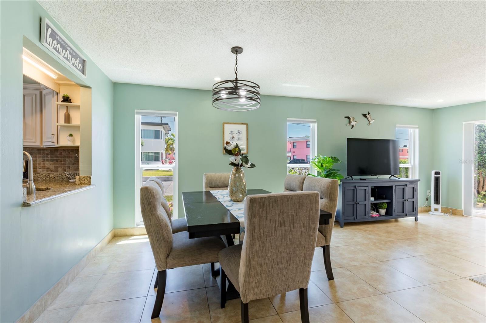 BEACH PLAZA CONDO - Residential