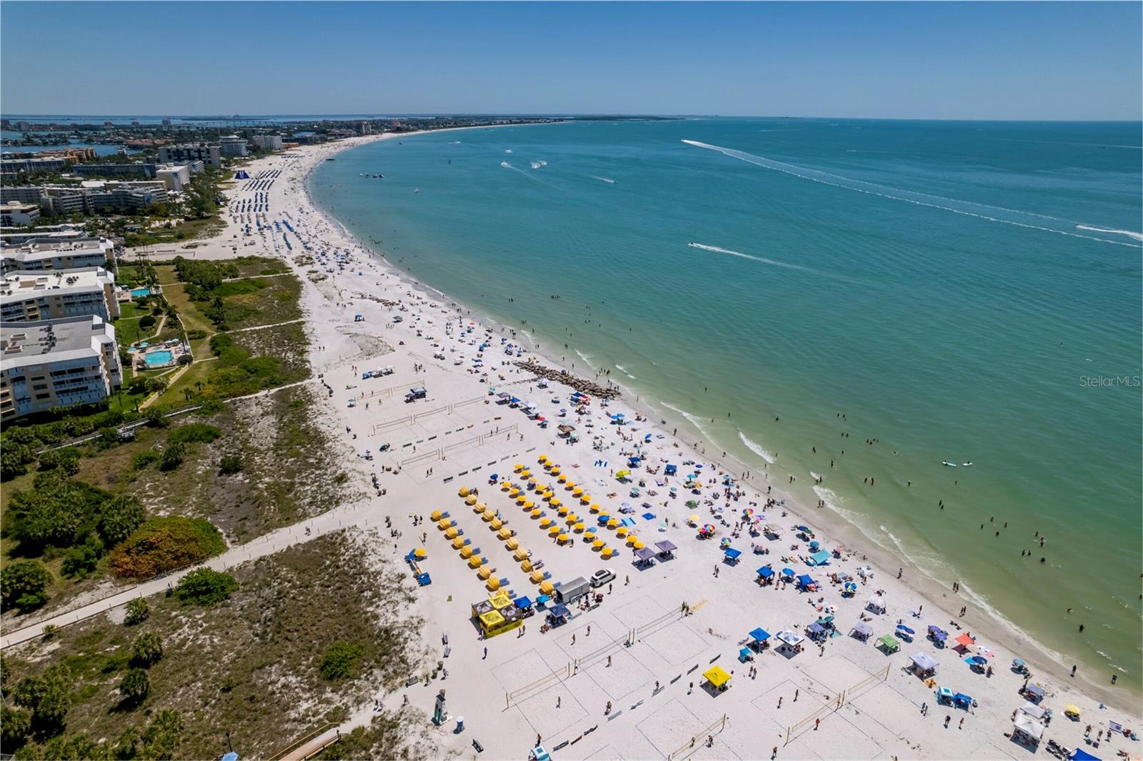 BEACH PLAZA CONDO - Residential