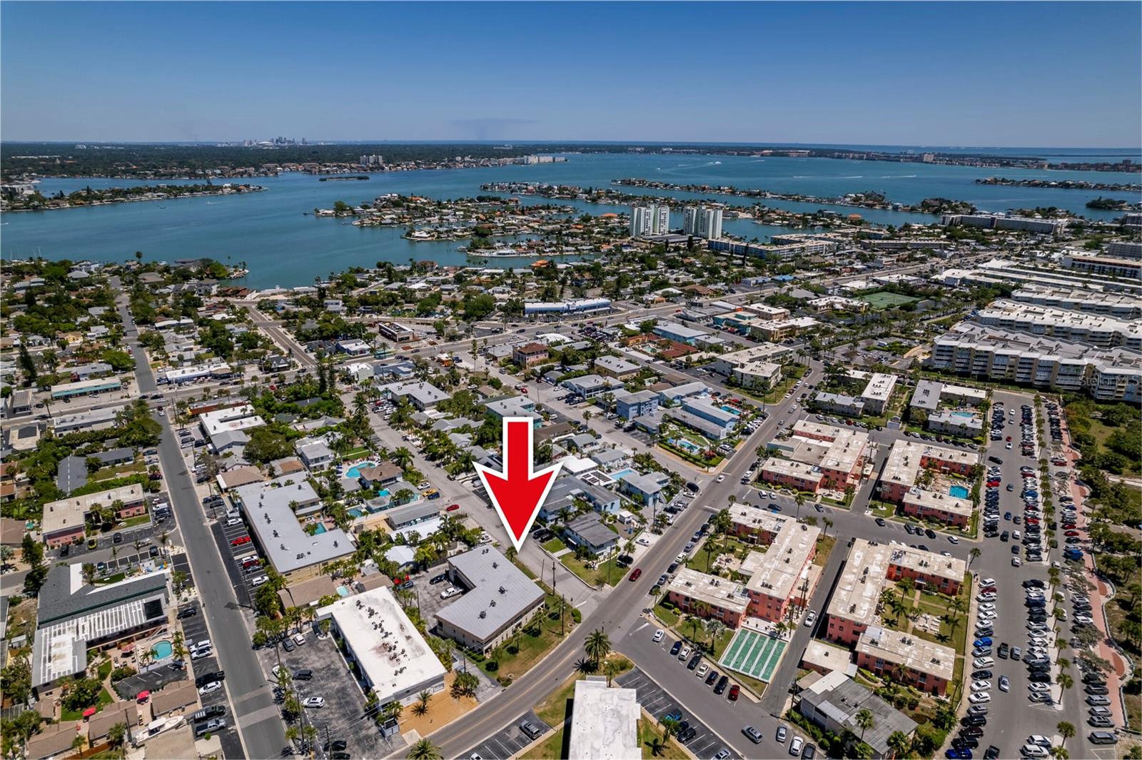 BEACH PLAZA CONDO - Residential