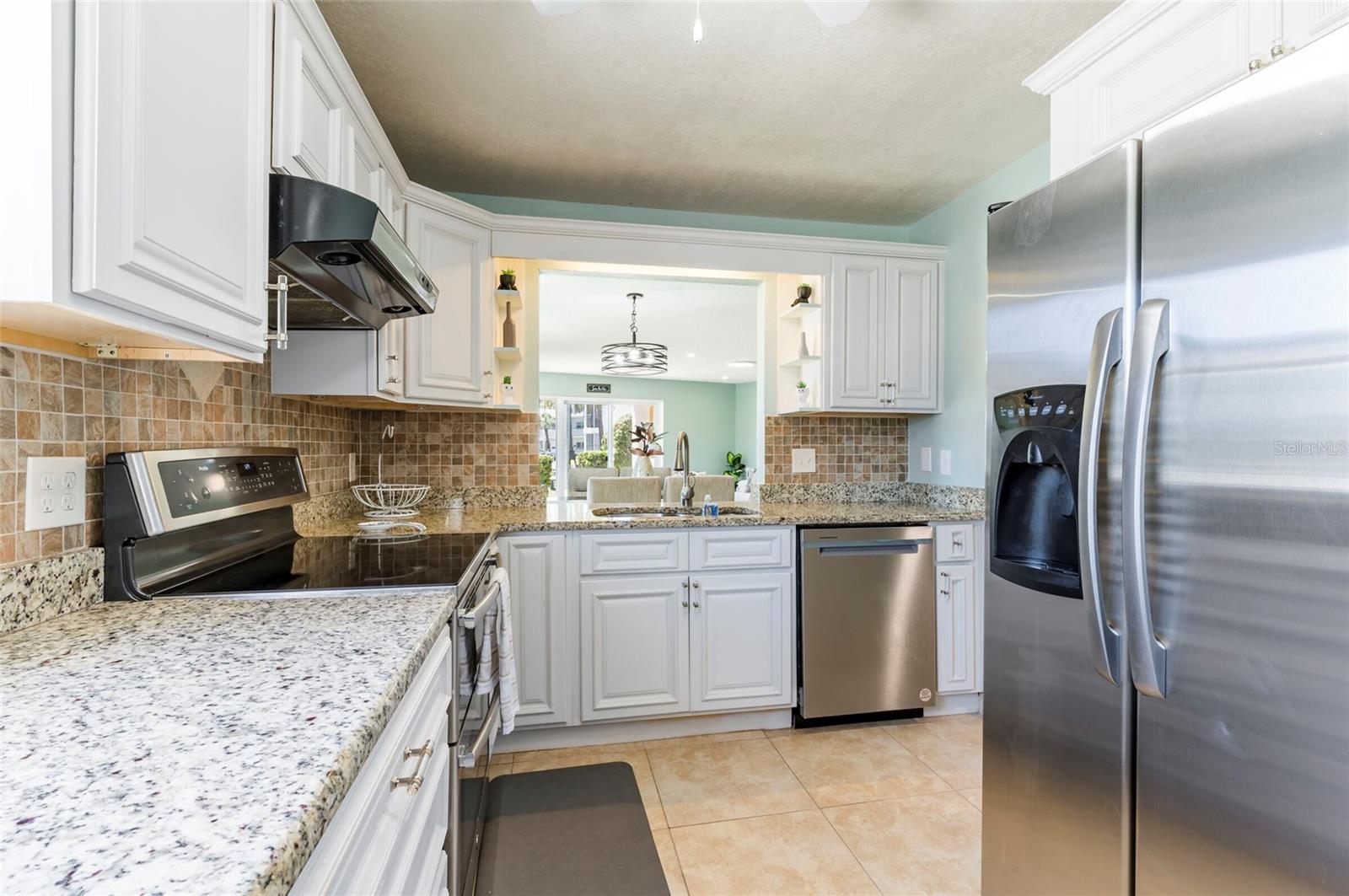 BEACH PLAZA CONDO - Residential