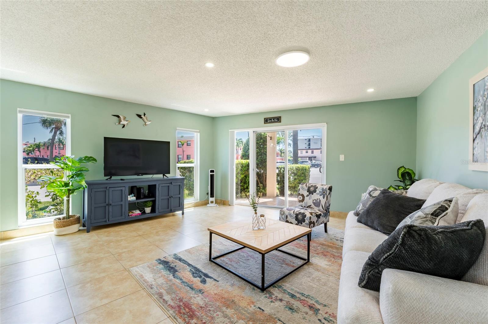 BEACH PLAZA CONDO - Residential