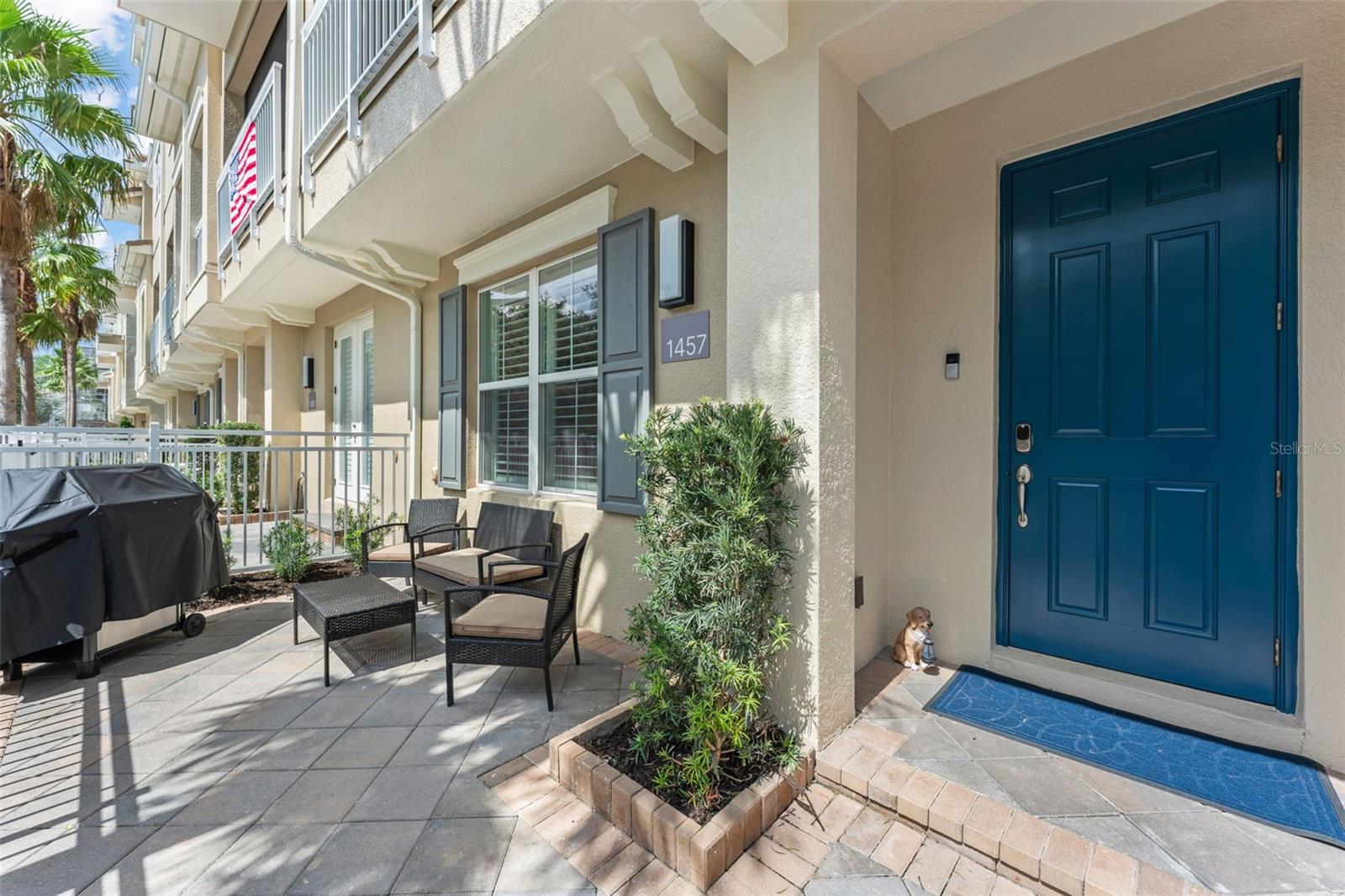 GRANDE OAKS AT HEATHROW - Residential