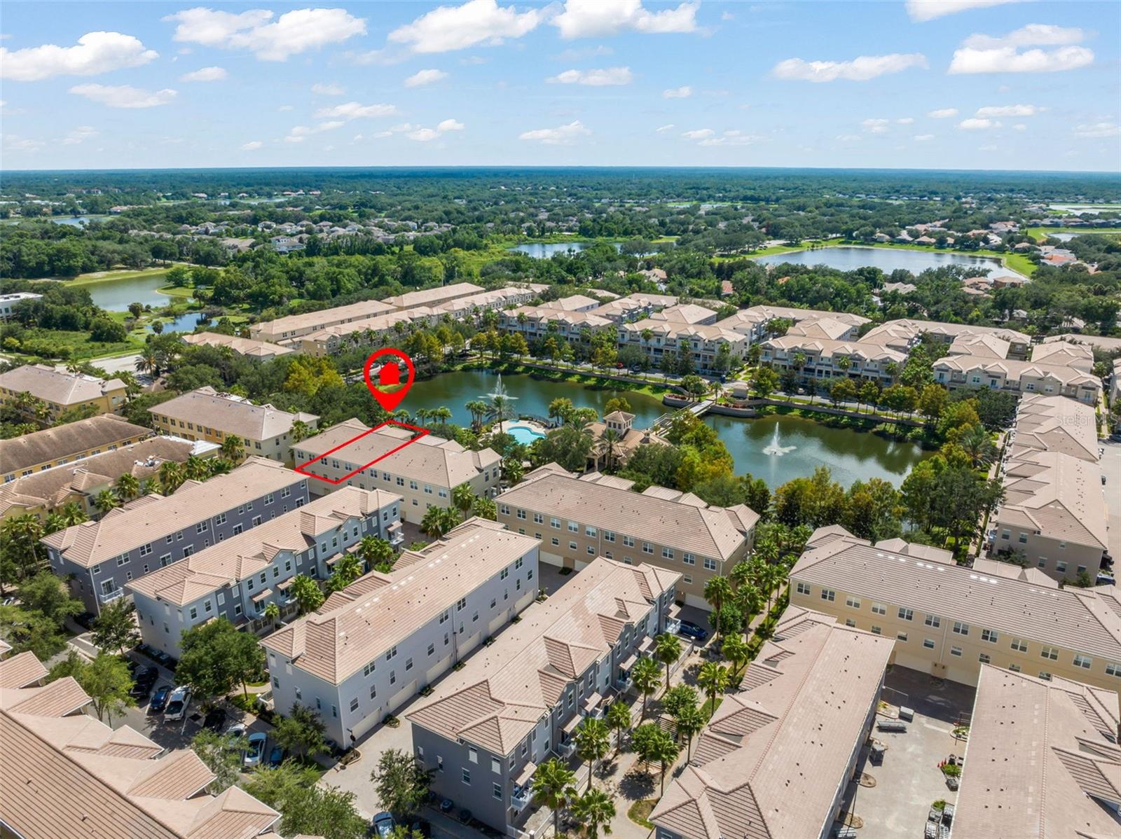 GRANDE OAKS AT HEATHROW - Residential