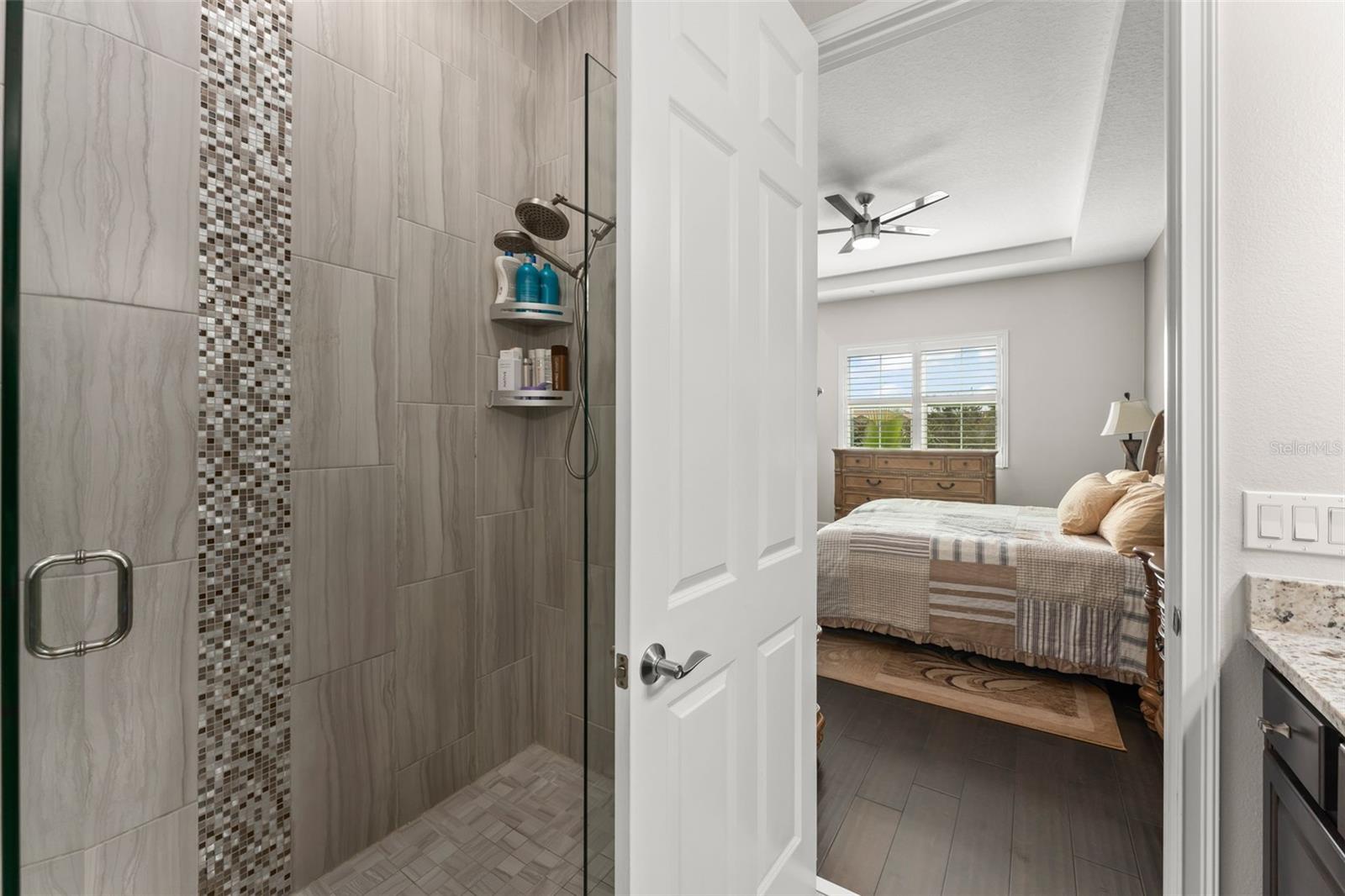 GRANDE OAKS AT HEATHROW - Residential