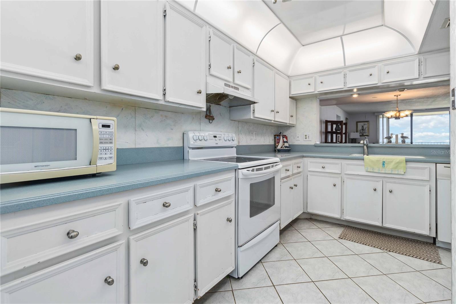 YOUNG & METZNER REALTY CO RESUB - Residential