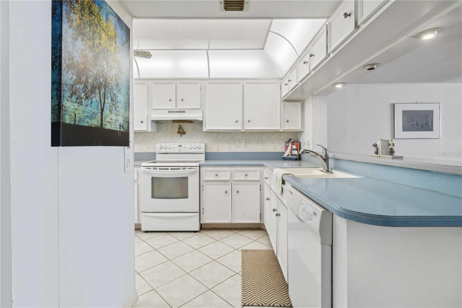 YOUNG & METZNER REALTY CO RESUB - Residential