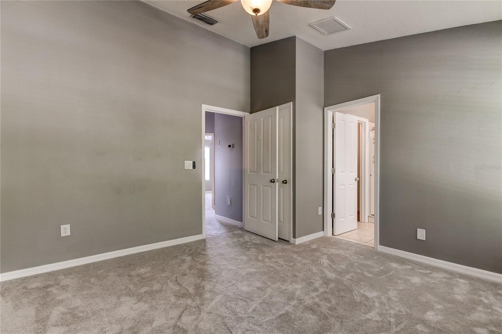 WESTCHASE SEC 324 TR C-5 - Residential Lease