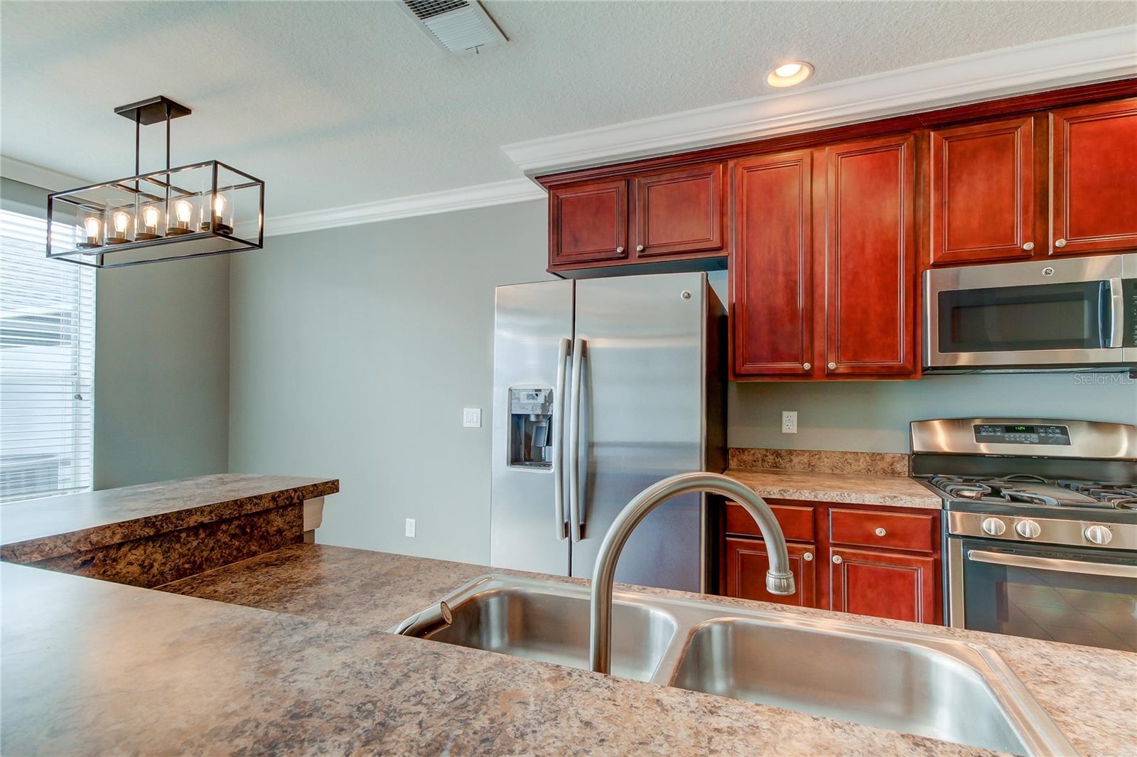 WESTCHASE SEC 324 TR C-5 - Residential Lease