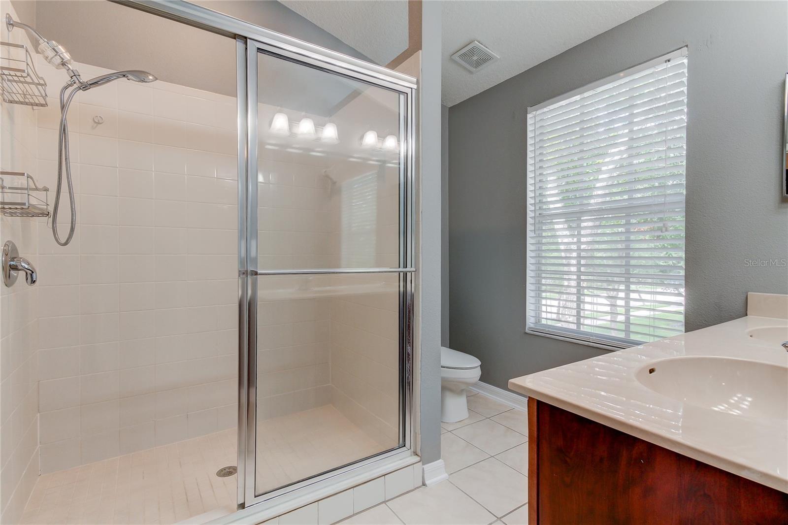 WESTCHASE SEC 324 TR C-5 - Residential Lease