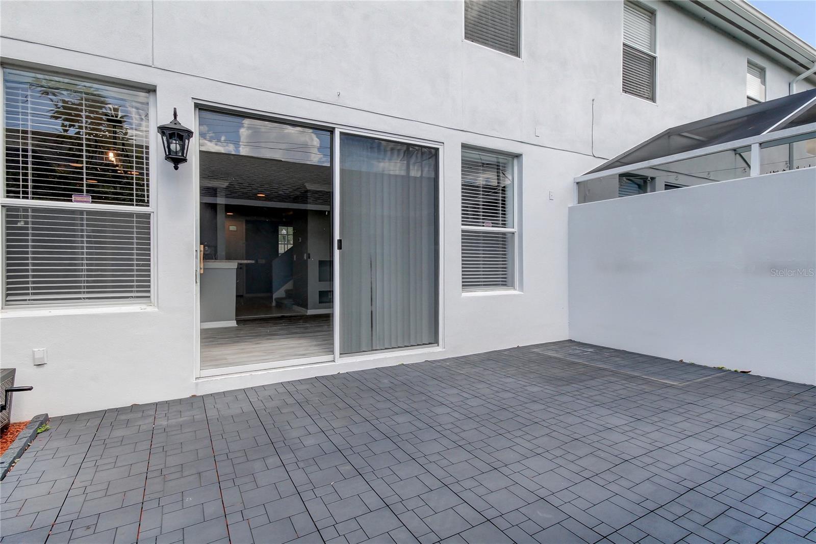 WESTCHASE SEC 324 TR C-5 - Residential Lease