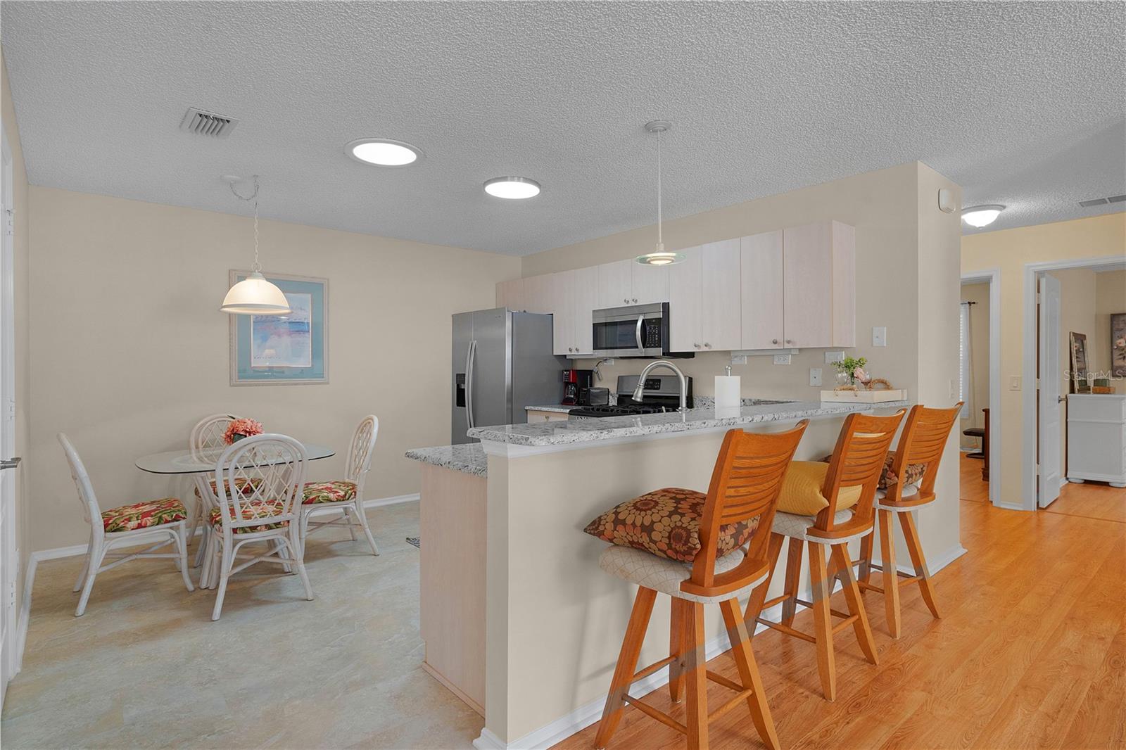 VILLAS/SUNNYSIDE - Residential