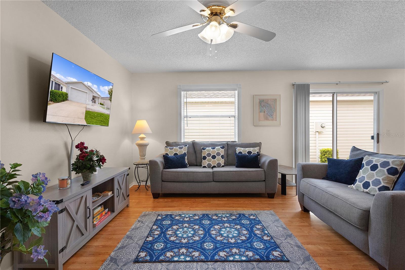 VILLAS/SUNNYSIDE - Residential