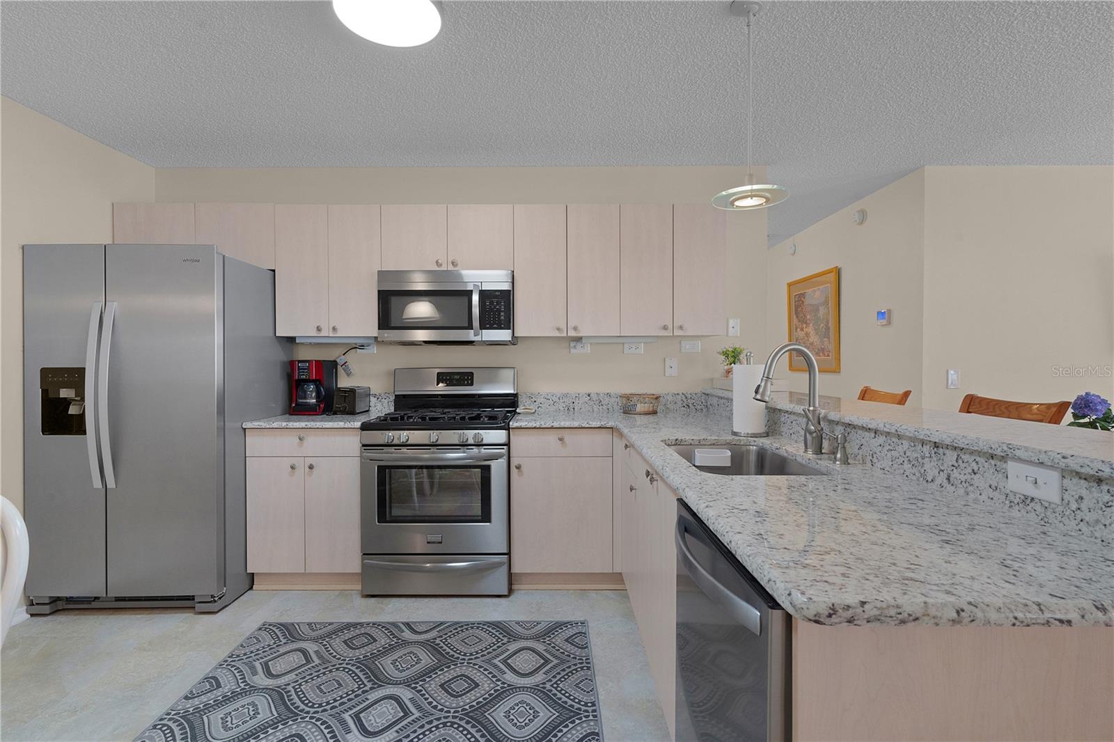 VILLAS/SUNNYSIDE - Residential