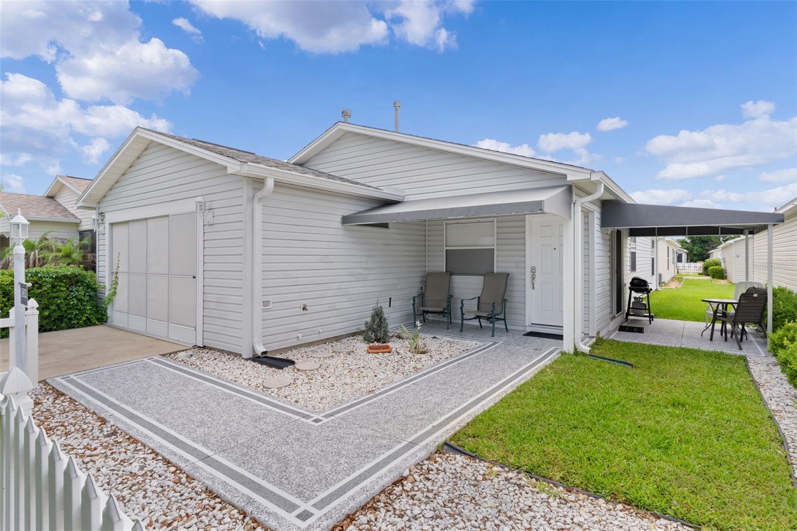 VILLAS/SUNNYSIDE - Residential